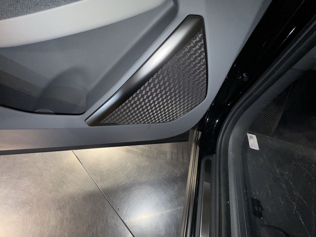 2026 Kia EV9 Land AWD photo 18