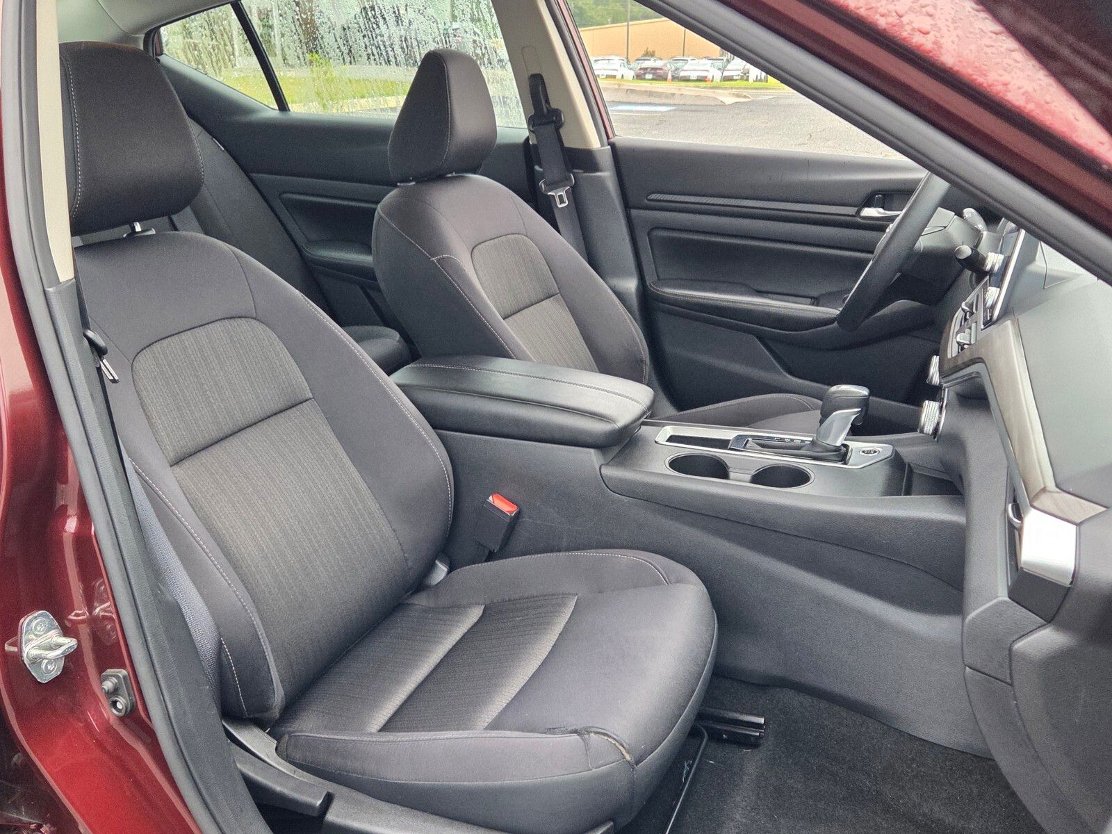 Used 2025 Red Nissan 2.5 SV image 16