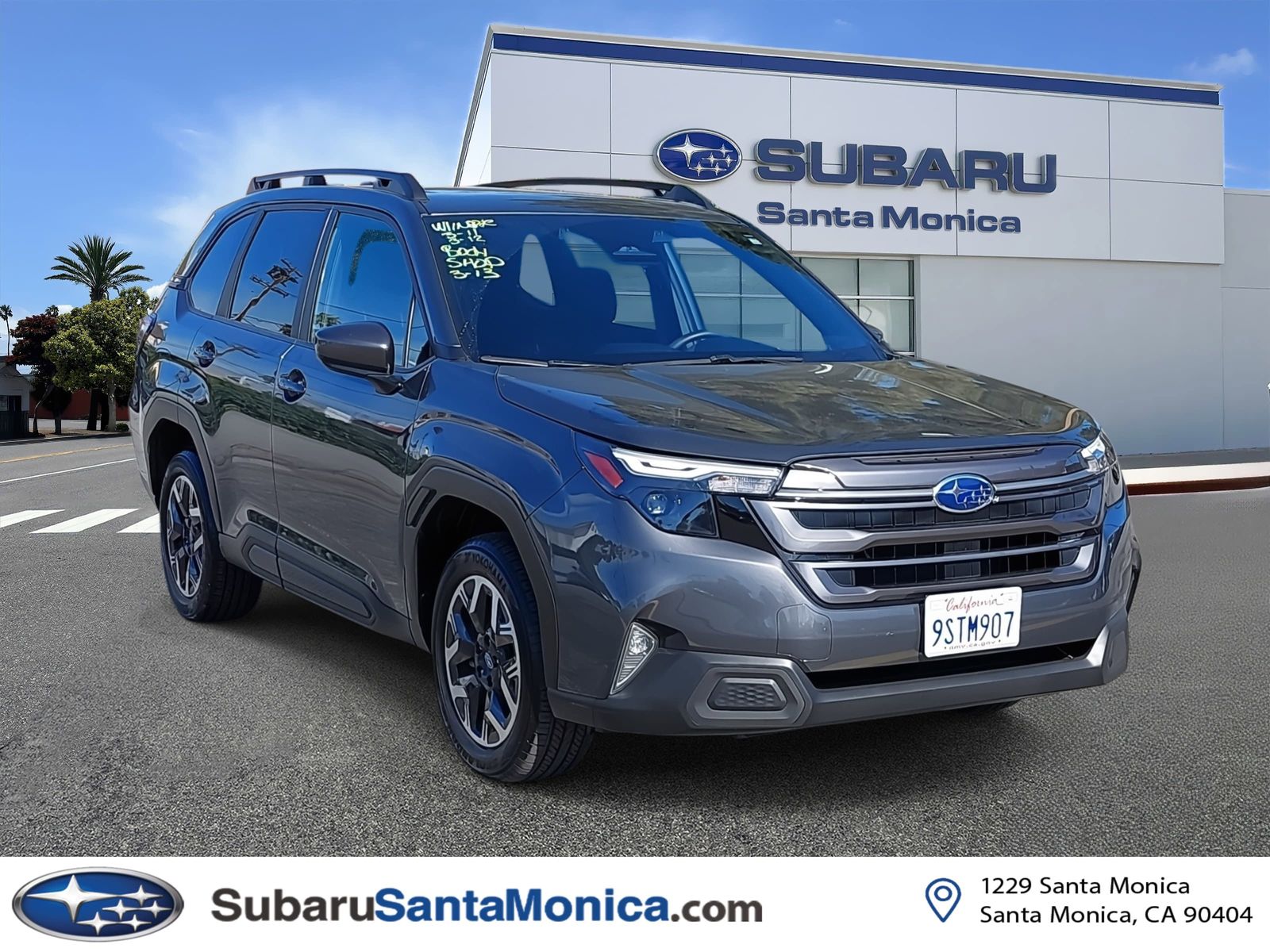 2025 Subaru Forester Premium Crossover AWD