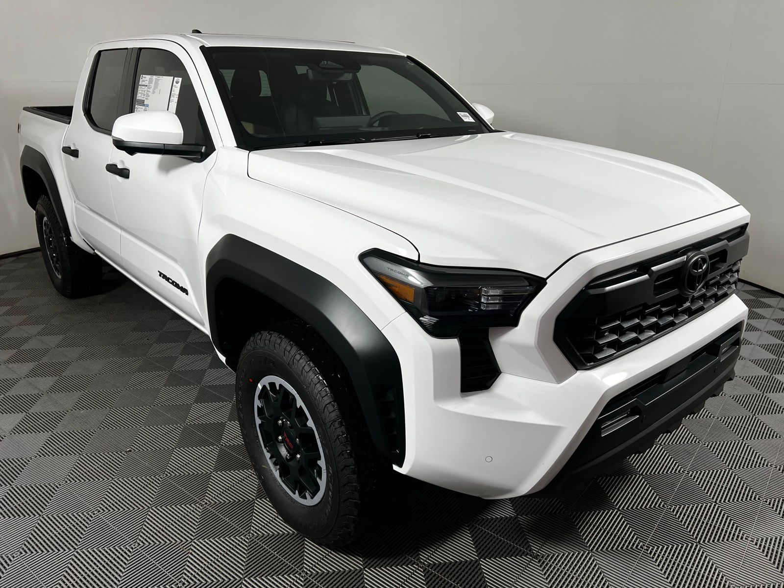 2025 Toyota Tacoma TRD Off-Road 3
