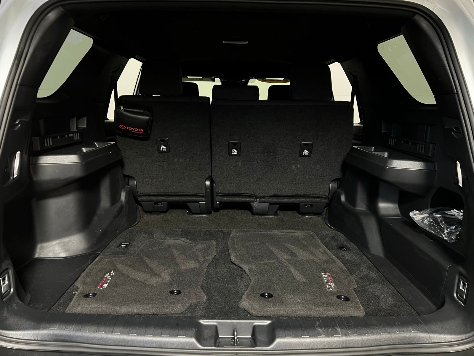 Thumbnail: 2025 Toyota 4Runner - 24