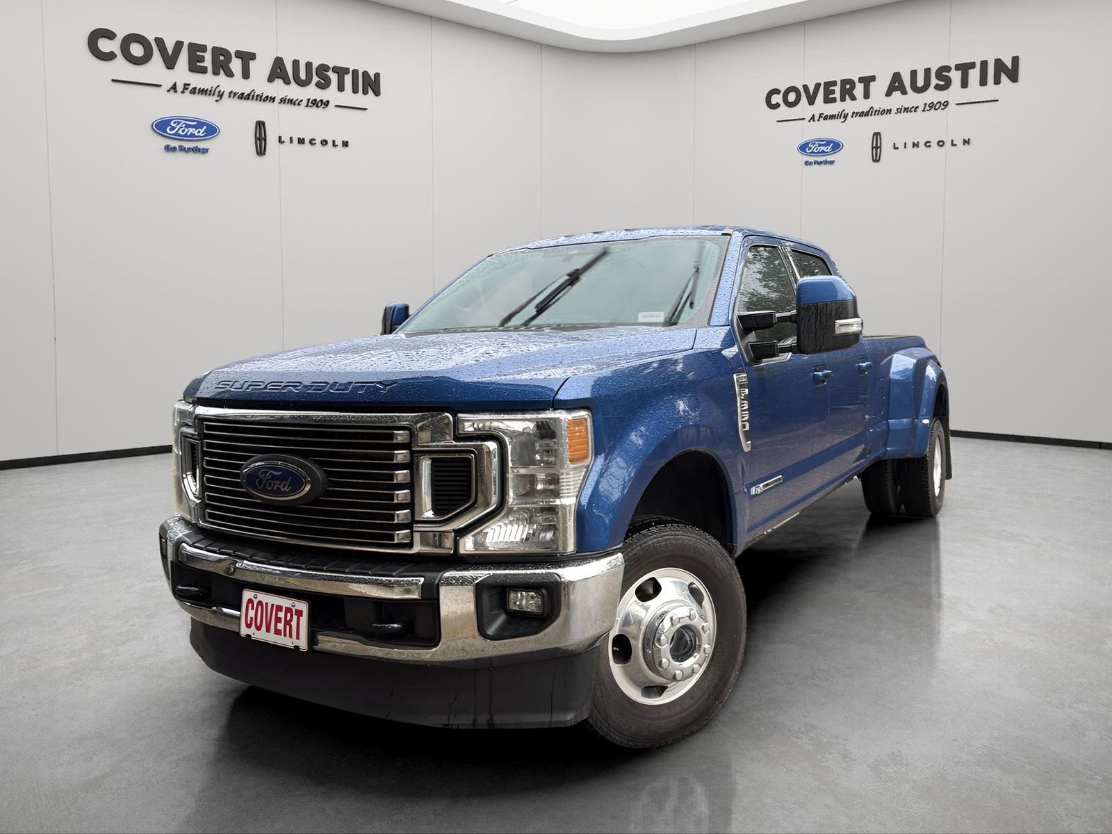 2022 Ford F-350SD Lariat