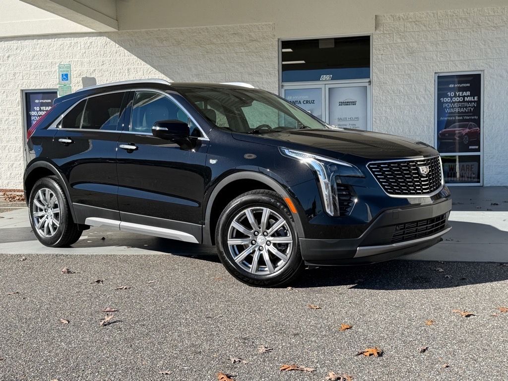 2023 Cadillac XT4 Premium Luxury FWD