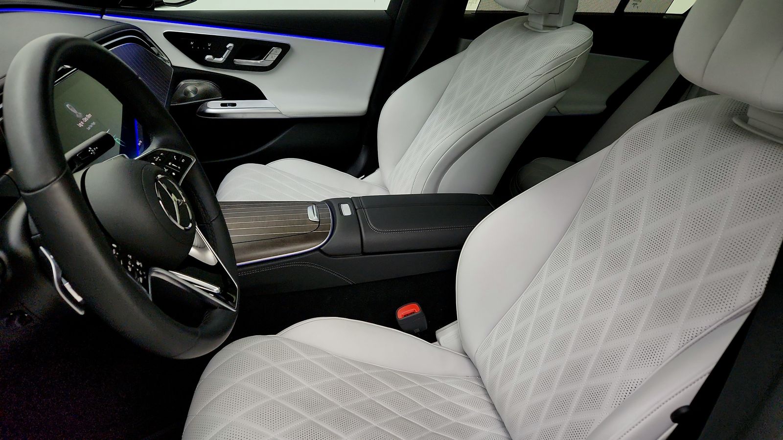 Used 2025 Blue Mercedes-Benz E 450 image 26
