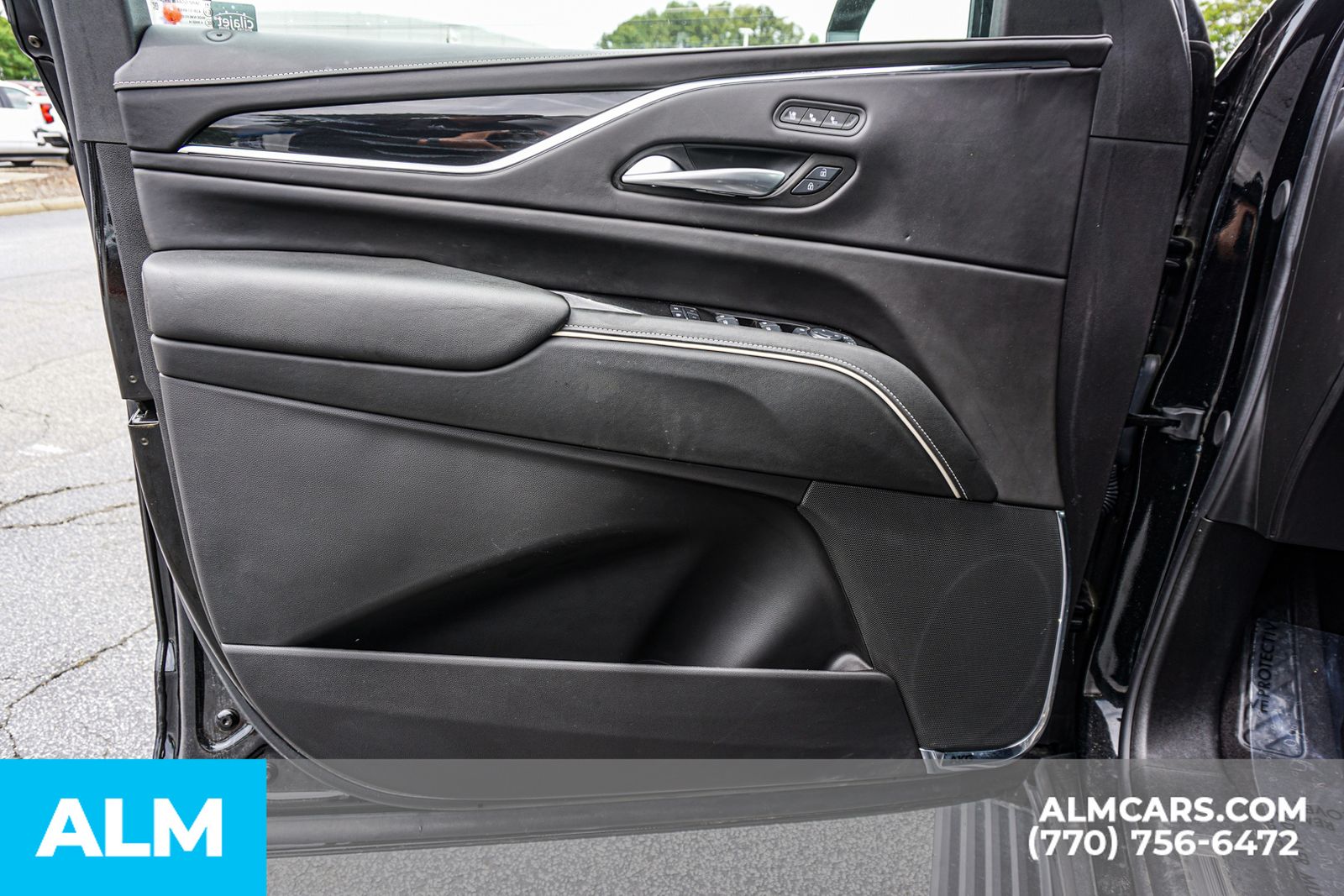 Used 2024 Black Cadillac V-Series image 29