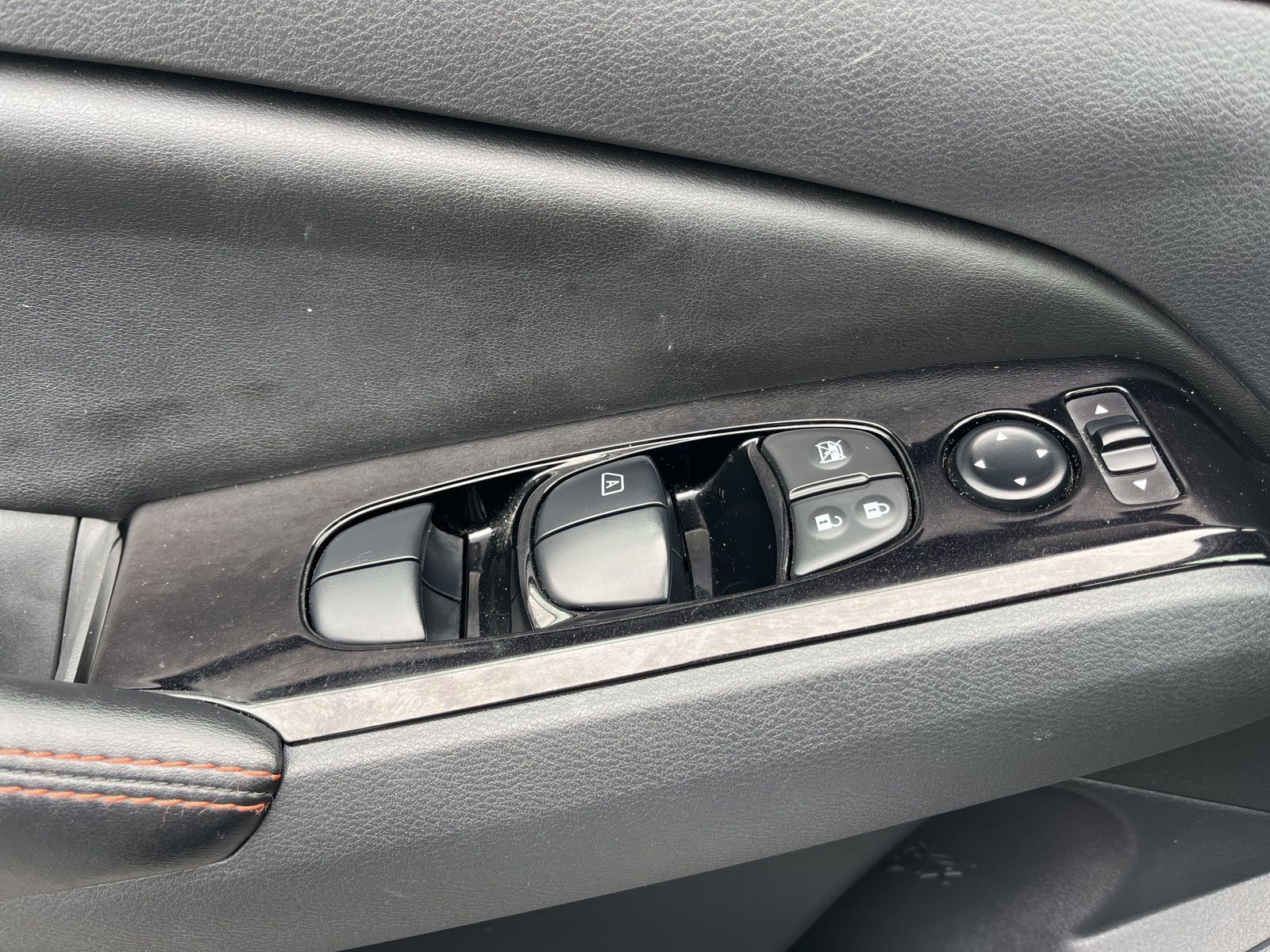 Used 2025 Gun Metallic Nissan 2.5 SR image 12