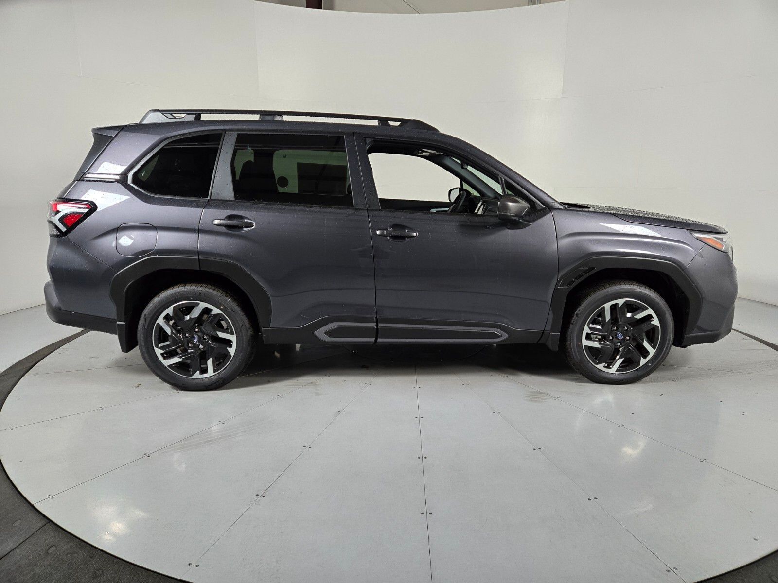 2025 Subaru Forester Limited 3