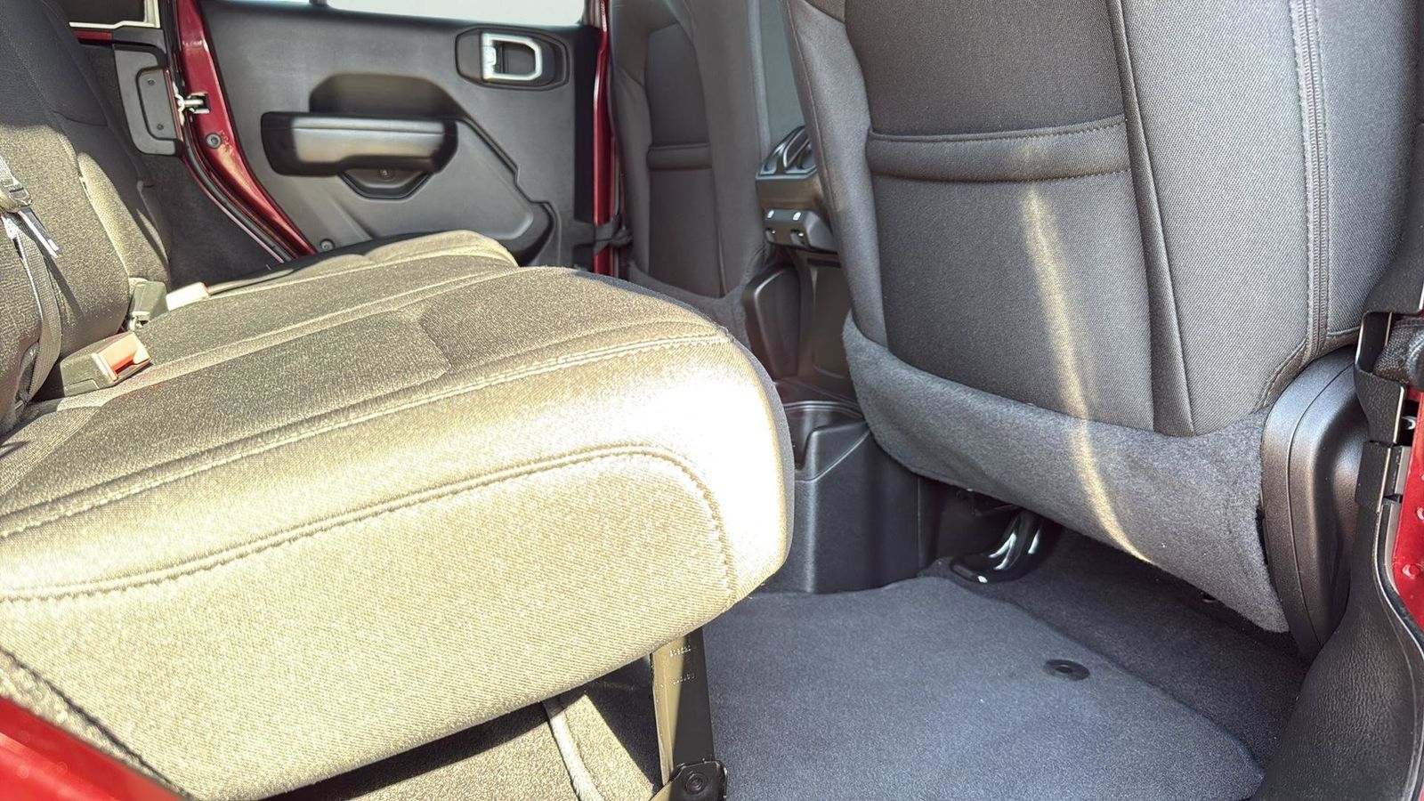 Used Car 2021 Jeep Wrangler  Unlimited Sport Altitude For Sale Under $30,000 In Austin, Texas