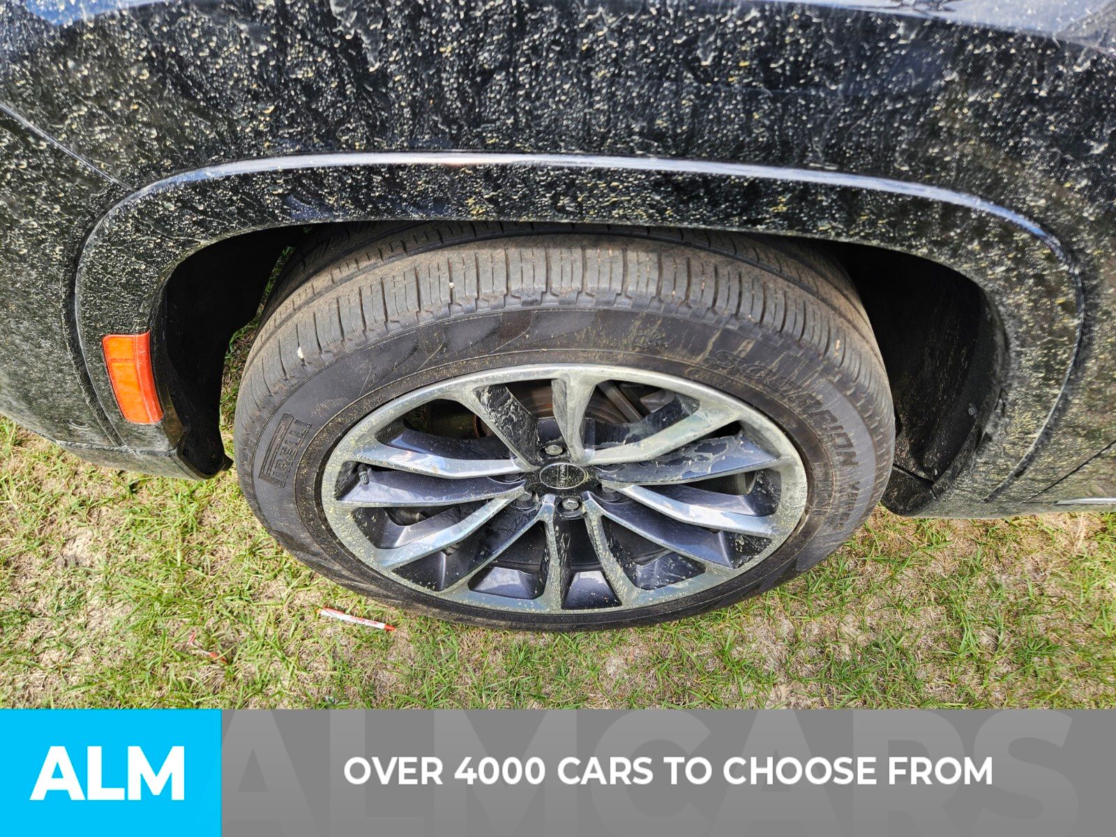 2024 Jeep Wagoneer L Series III photo 2