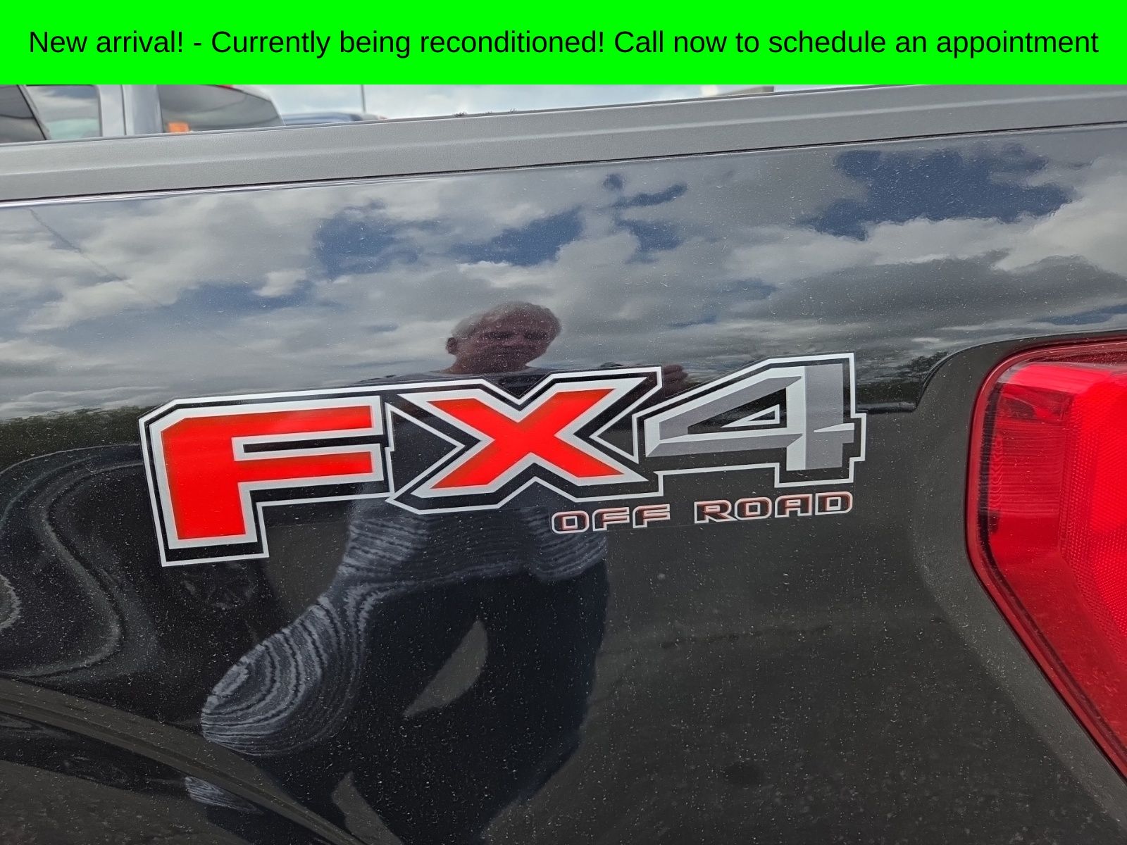 View vehicle photo 6