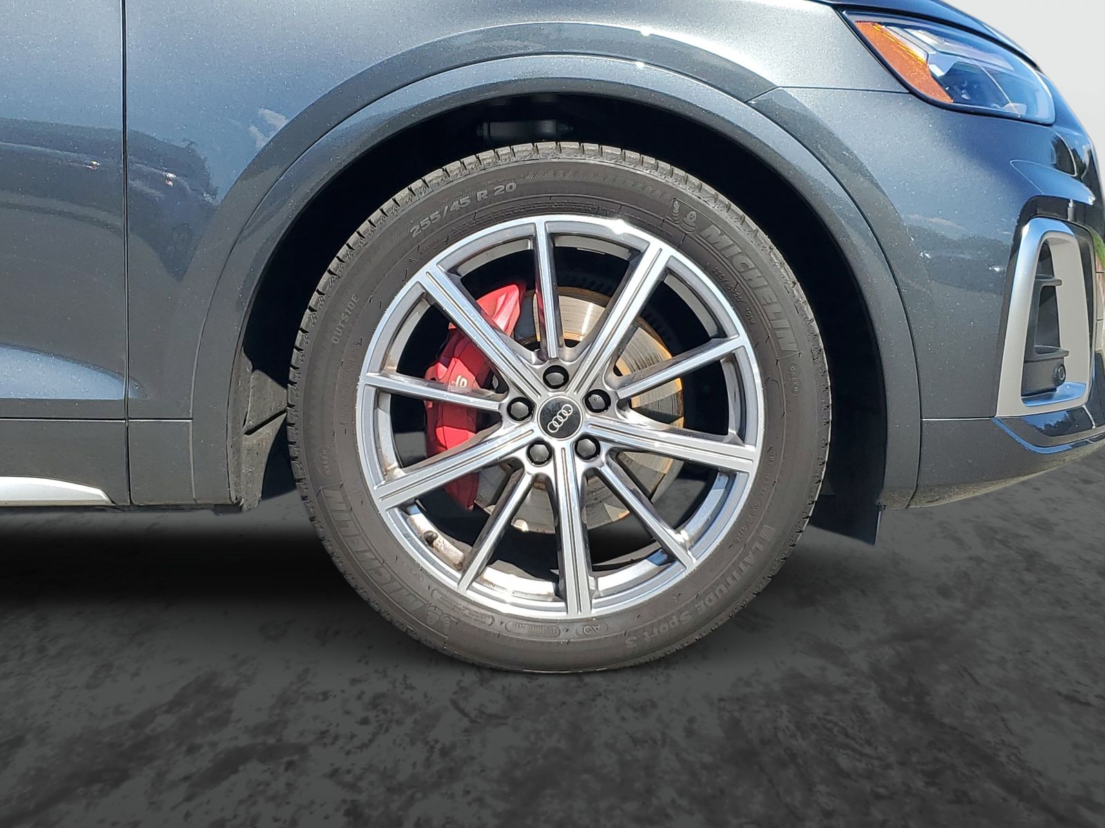 Vehicle photo