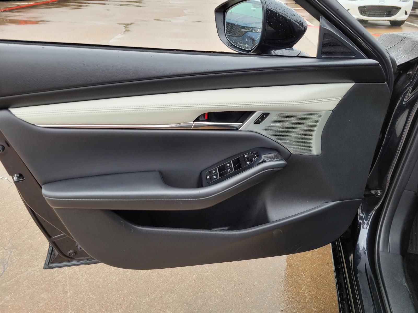 used 2024 Mazda Mazda3 car, priced at $28,400