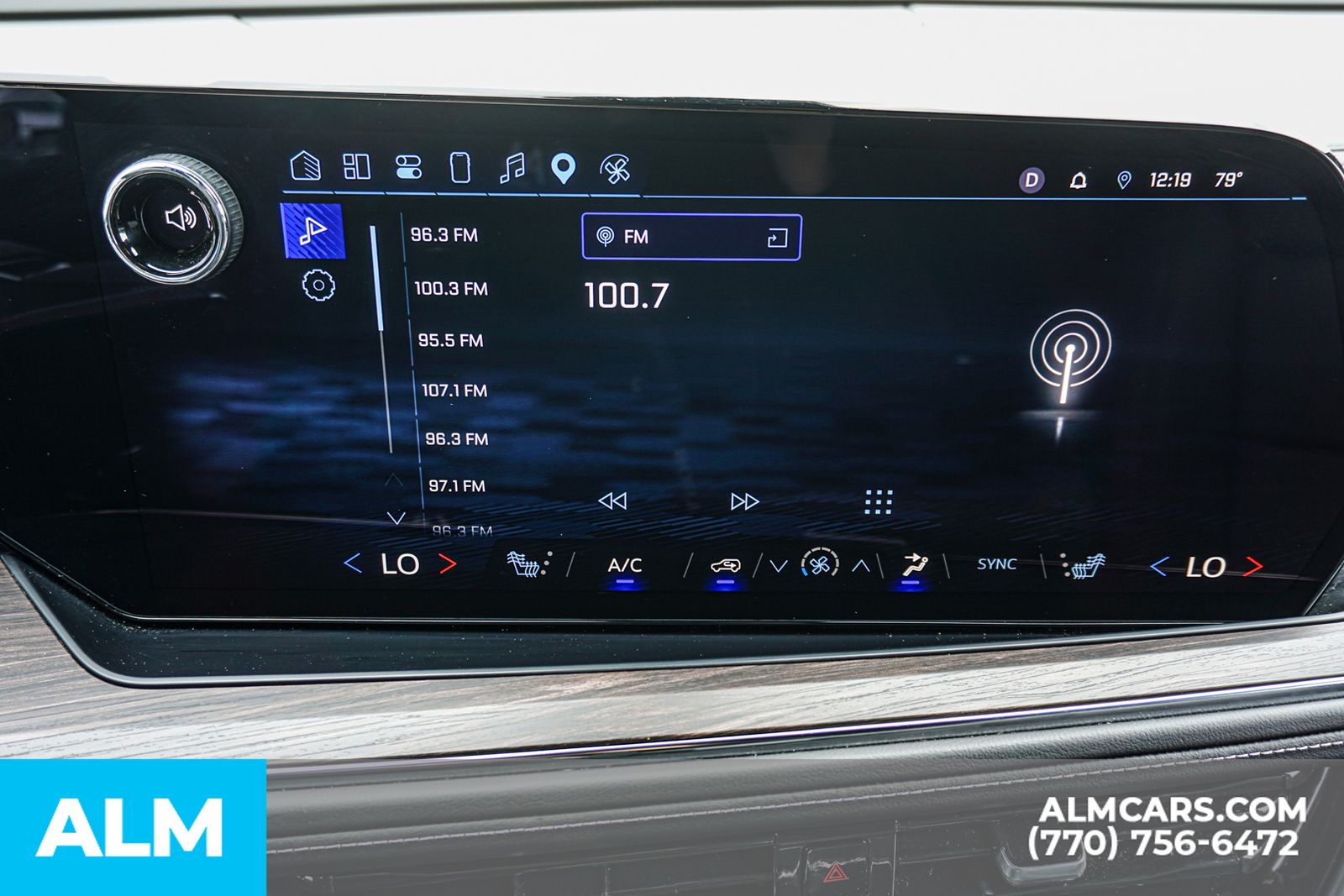 Used 2025 Gray Chevrolet LT image 43