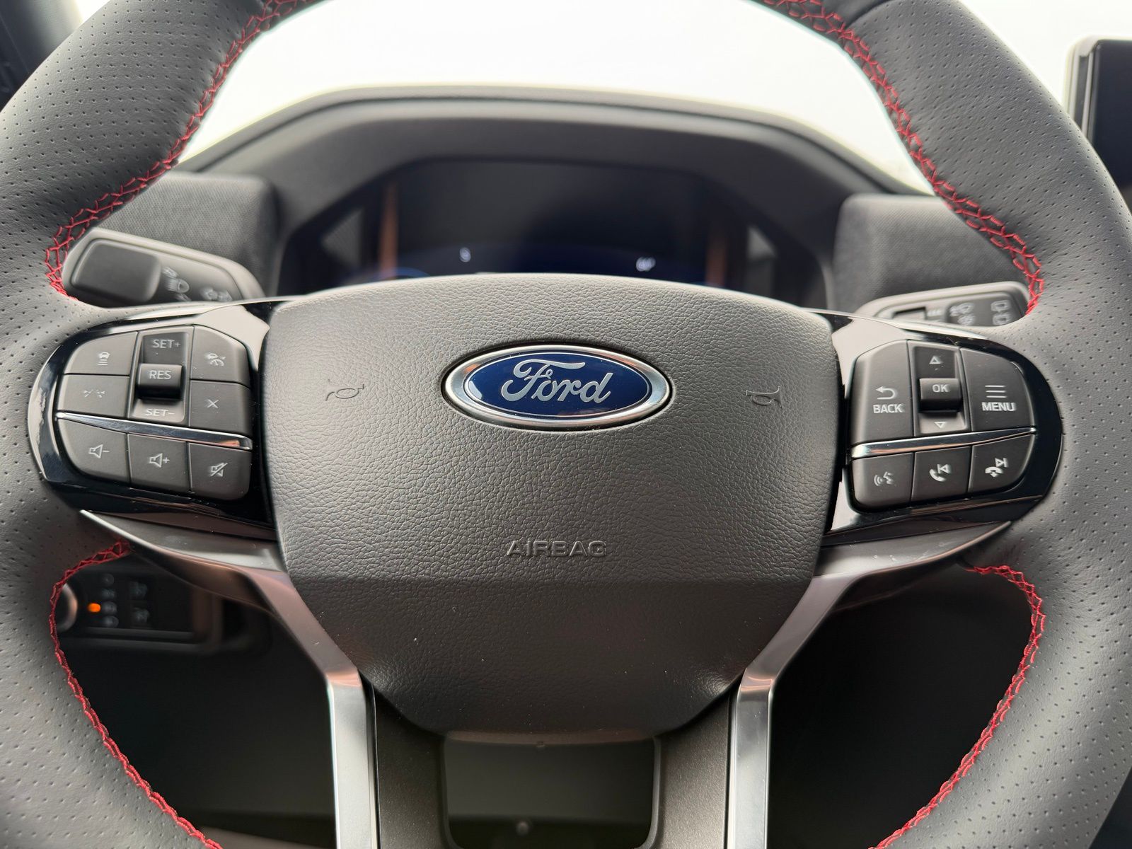 2026 Ford Explorer image 18