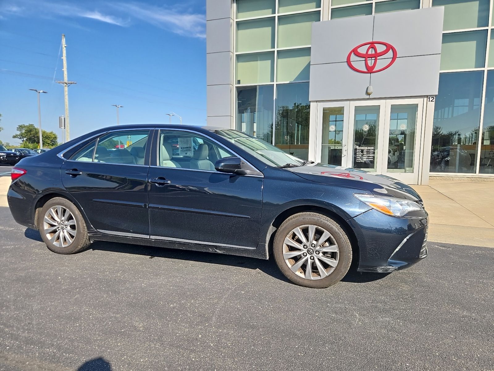 2017 Toyota Camry XLE