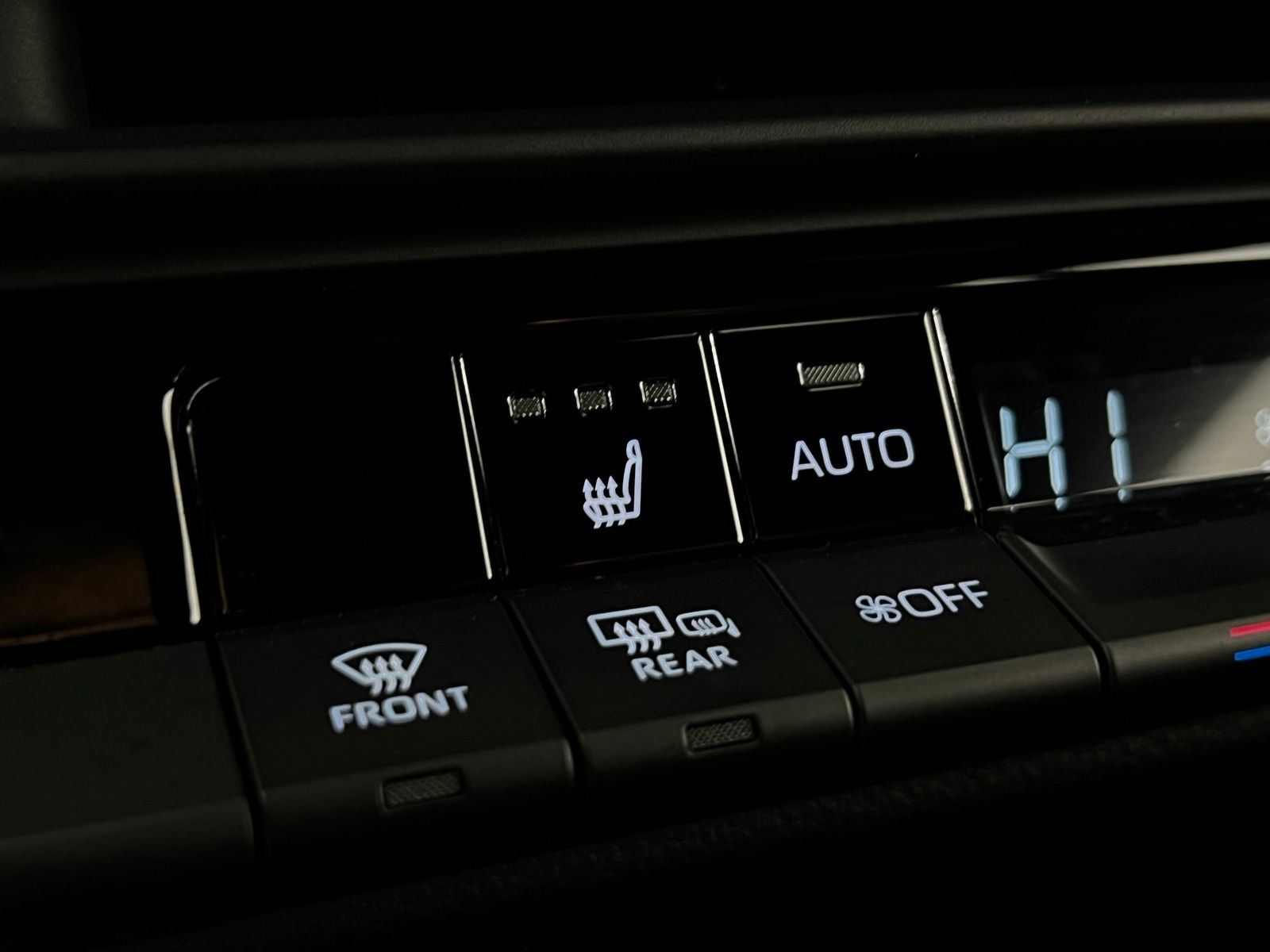 Thumbnail: 2024 Toyota Crown - 20