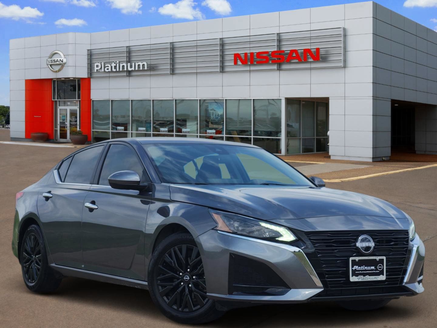 Gray (Gun Metallic) 2025 Nissan Altima Sedan Front-Wheel Drive Continuously Variable Transmission