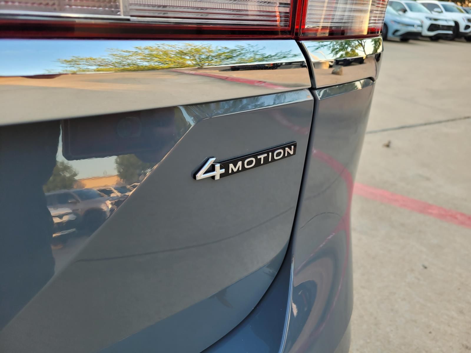 used 2025 Volkswagen Atlas car, priced at $44,900