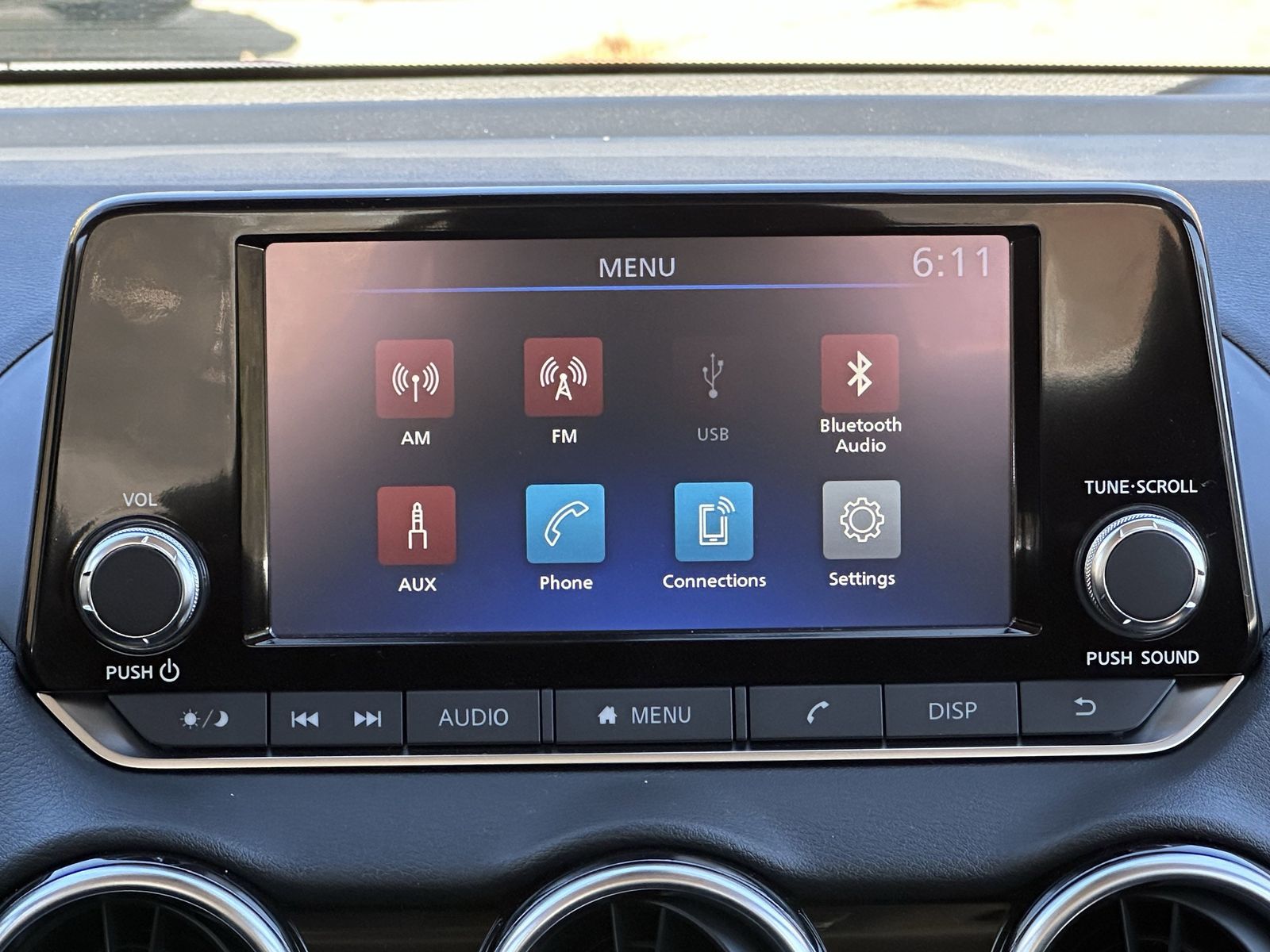 2025 Nissan Sentra S photo 3