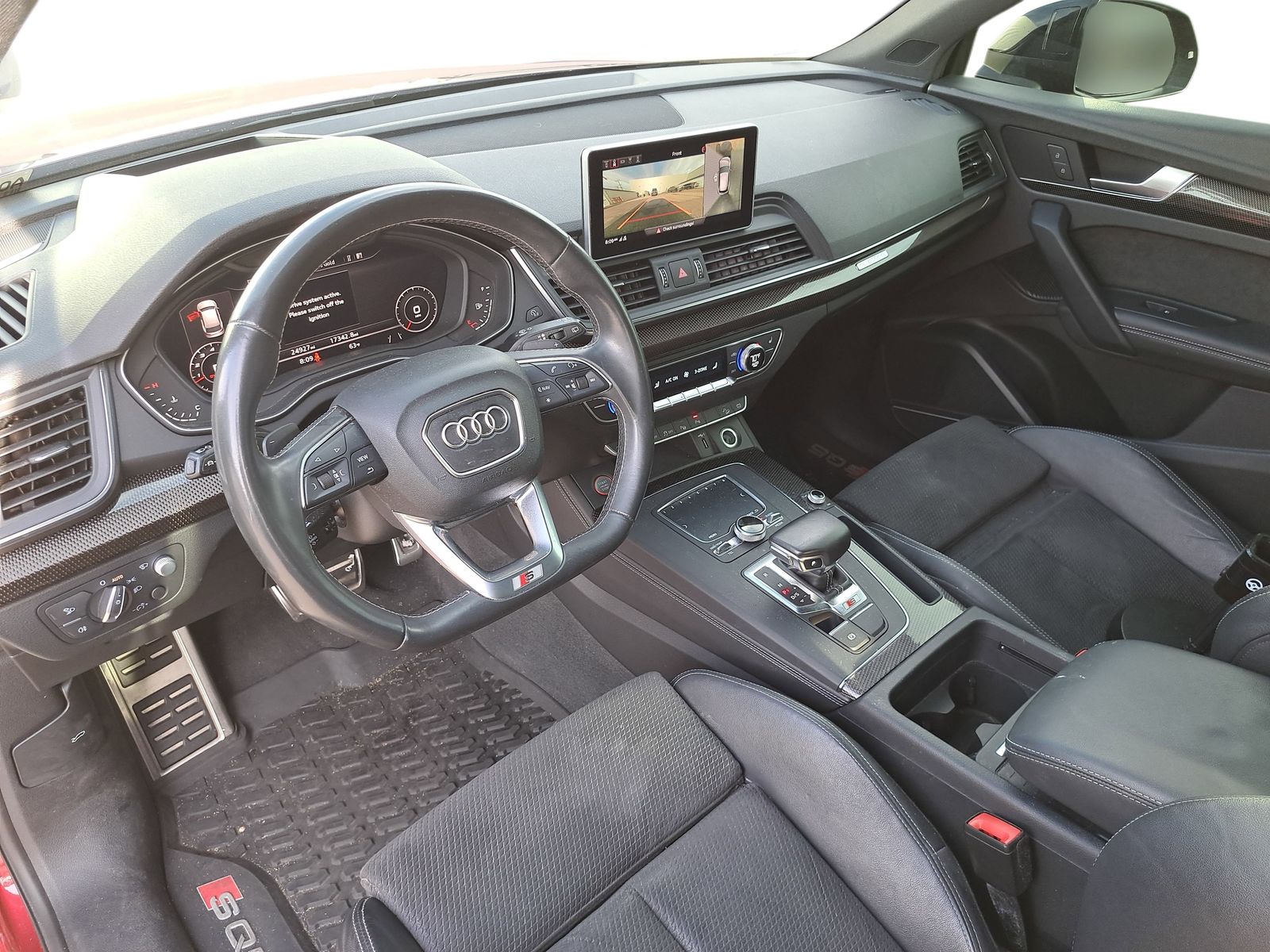 View vehicle photo 5