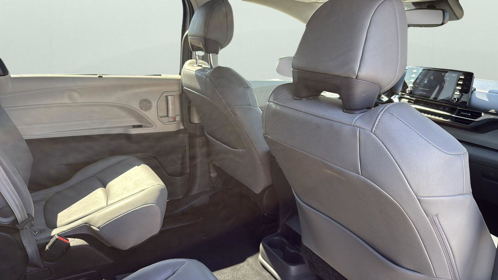 Used Car 2023 Toyota Sienna  Xle For Sale Under $50,000 In Austin, Texas
