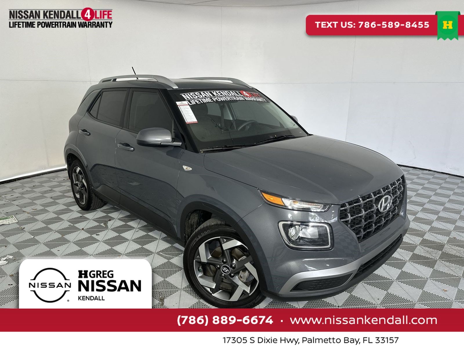 Ecotronic Gray 2025 Hyundai Venue SUV / Crossover Front-Wheel Drive Continuously Variable Transmission