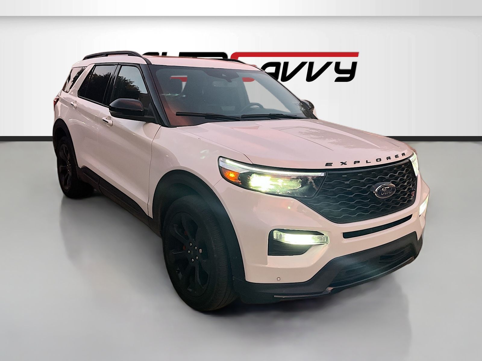 2023 Ford Explorer ST 4WD's photo
