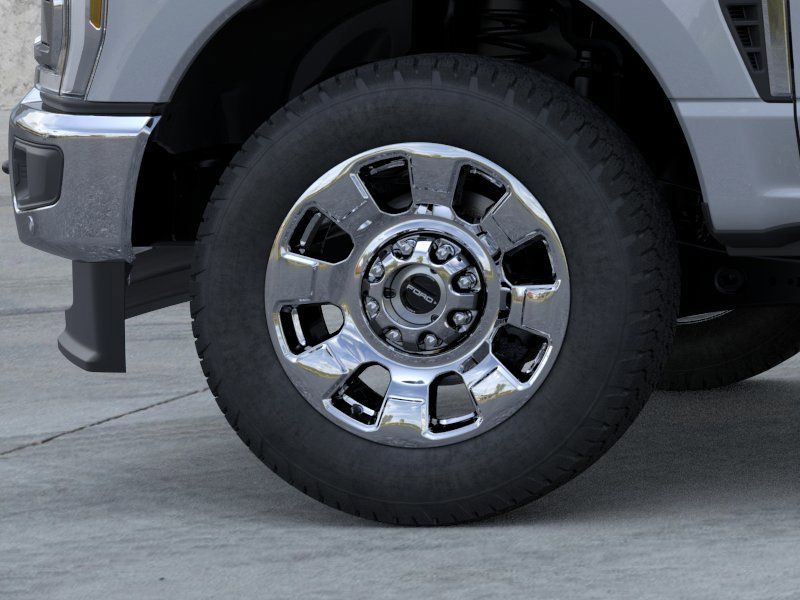 New 2026 Glacier Gray Metallic Tri-Coat Ford Lariat image 19