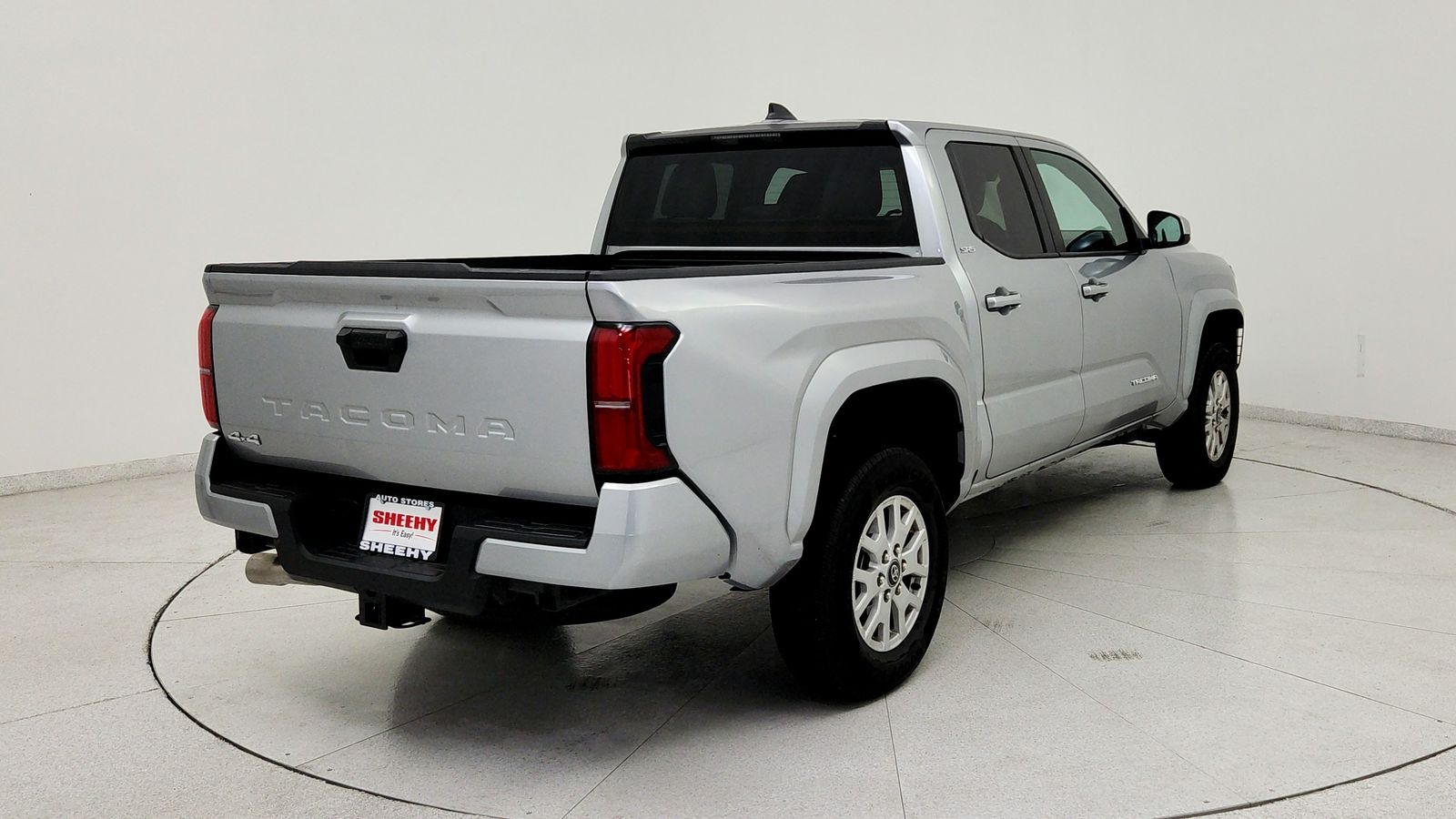 Used 2026 Silver Toyota SR5 image 6