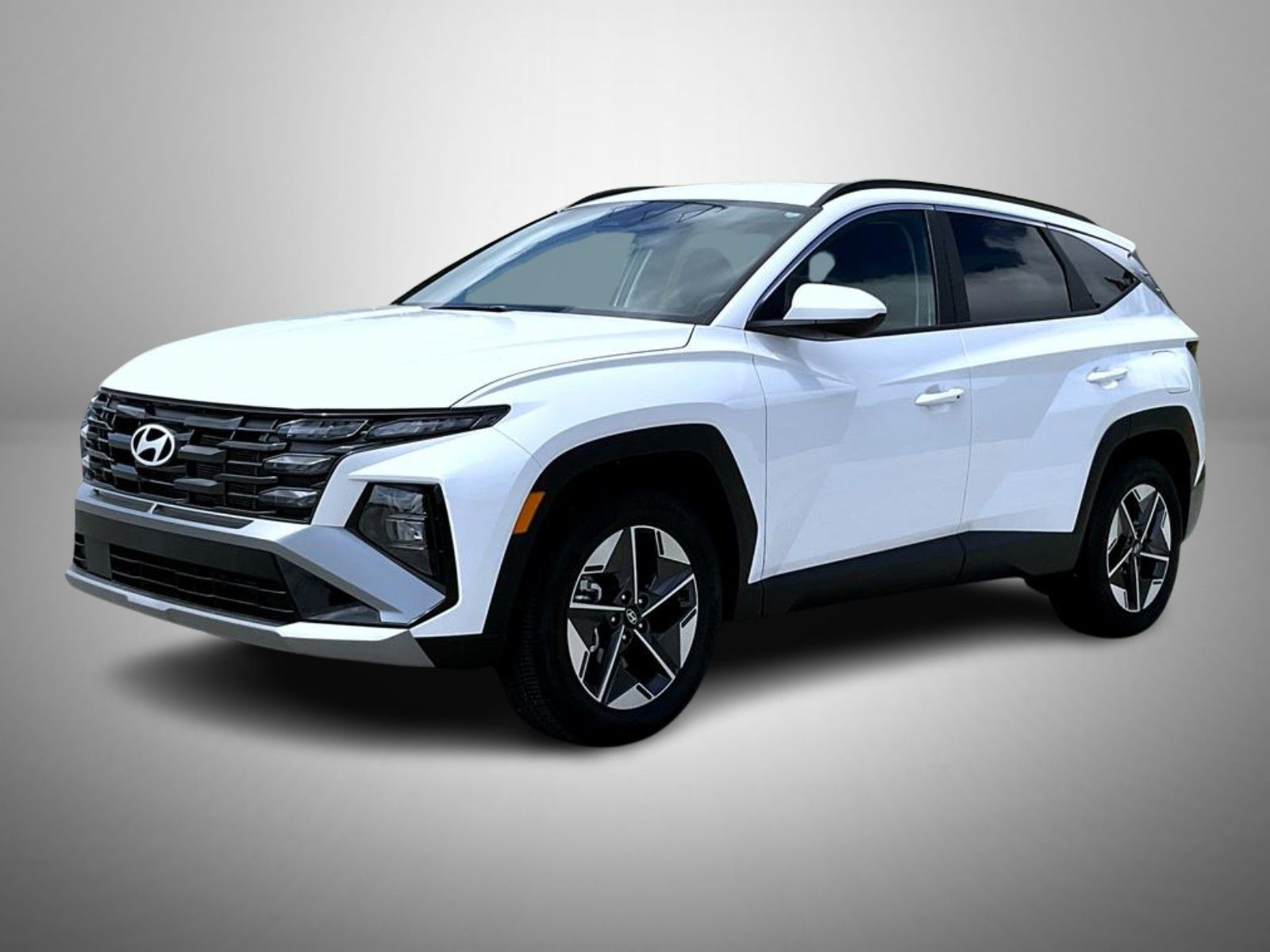 White Pearl 2026 Hyundai Tucson SEL AWD SUV / Crossover All-Wheel Drive 8-Speed Automatic