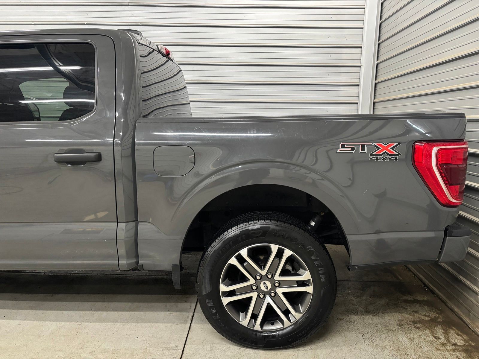 Photo 5 of 2021 Ford F-150 XL