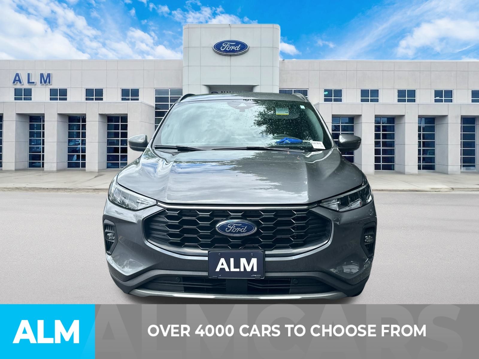 Used 2025 Gray Ford ST-Line Select image 2