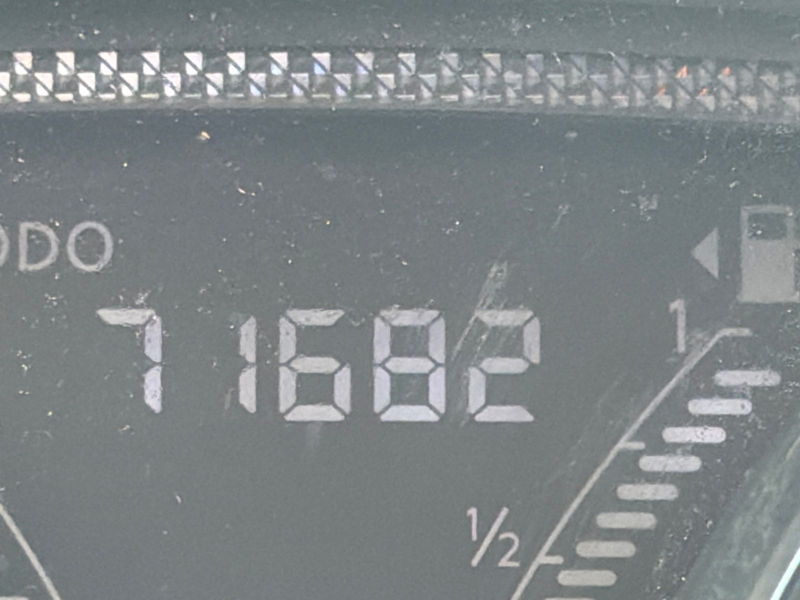 Used 2015 Nissan Versa 1.6 SV 4D Sedan