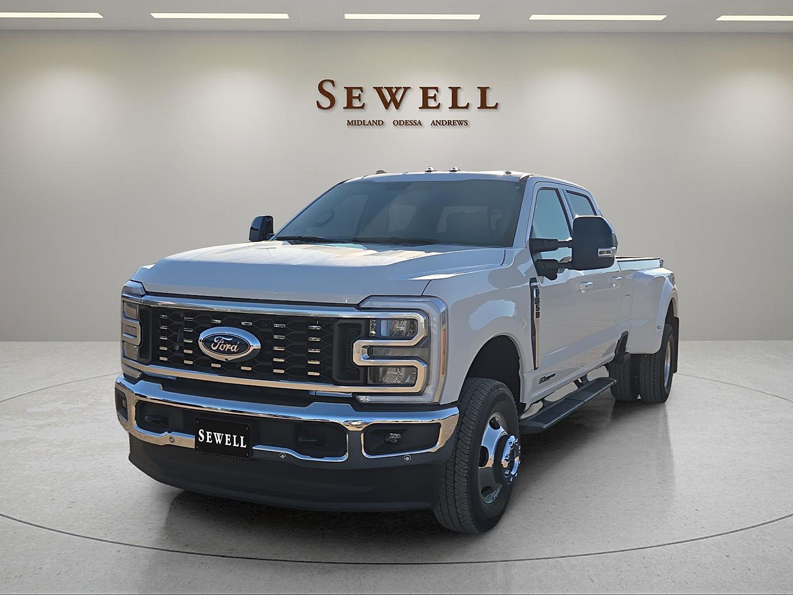 2026 Ford F-350SD Lariat