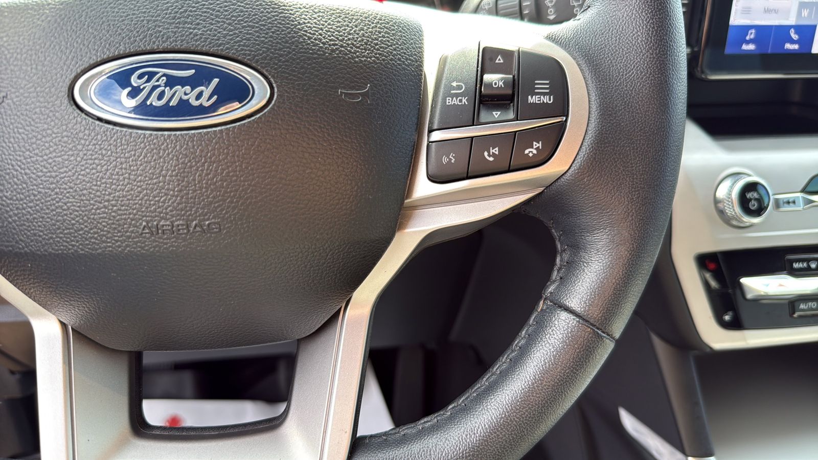 Used Car 2023 Ford Explorer  Xlt For Sale Under $35,000 In Austin, Texas