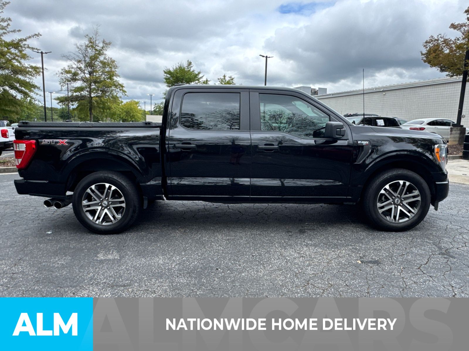 2022 Ford F-150 XL photo 4