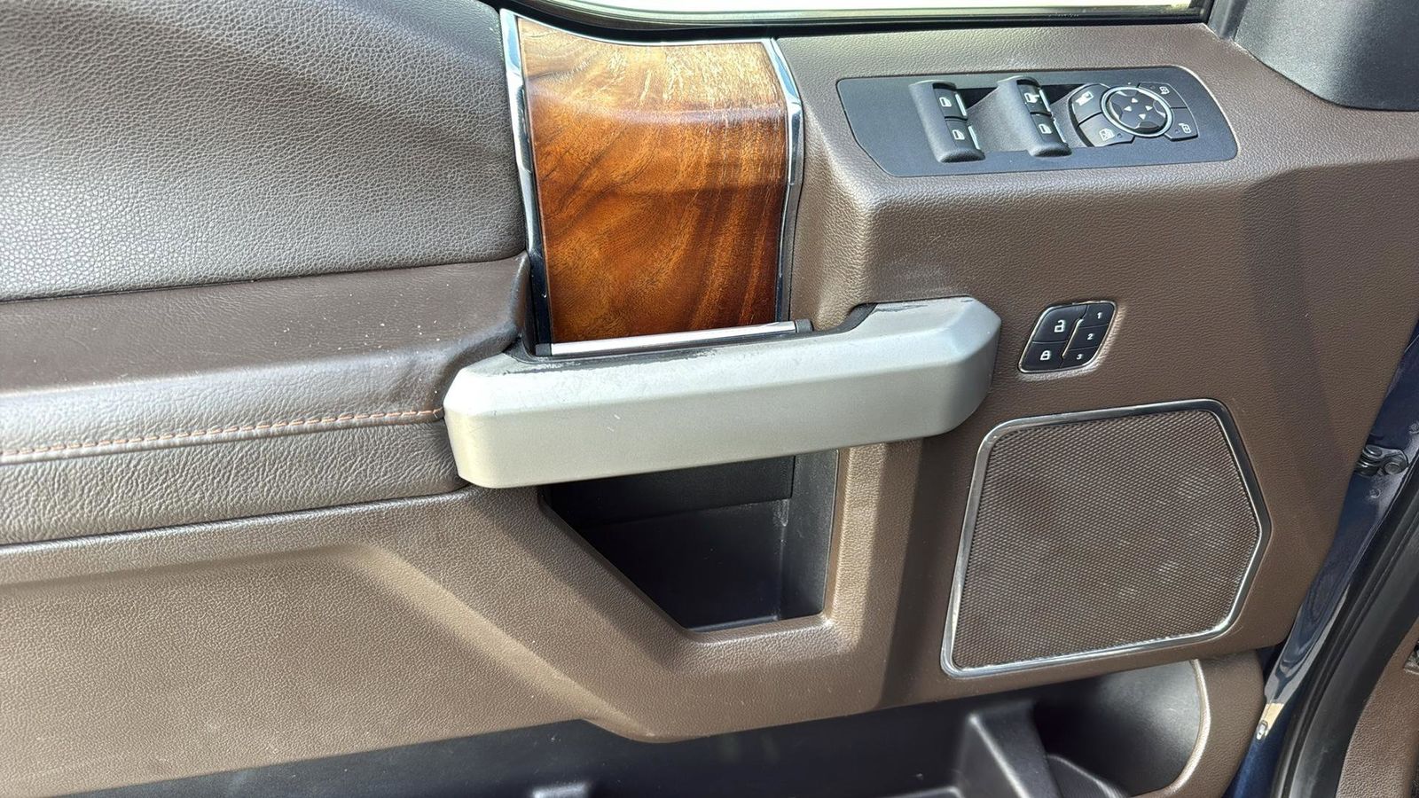 Used Car 2016 Ford F-150  King Ranch For Sale Under $30,000 In Austin, Texas