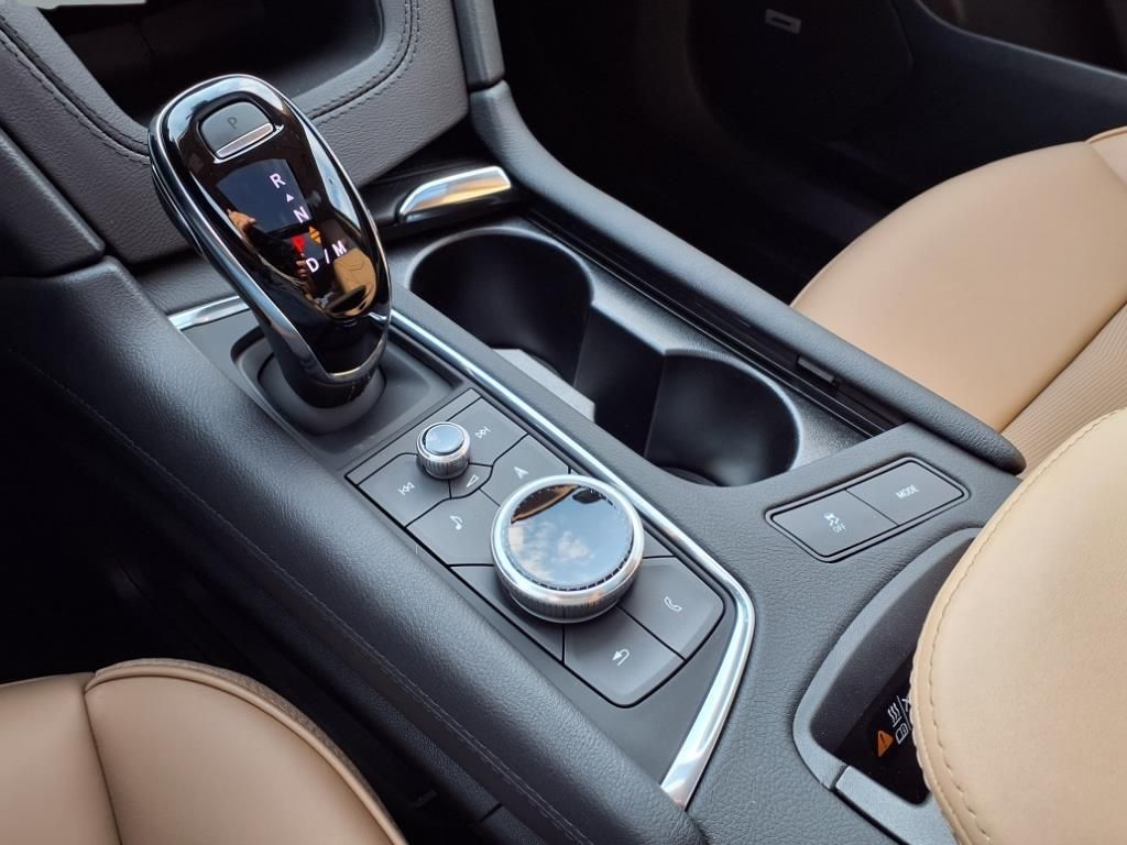 2025 Cadillac XT6 Premium Luxury White at Bayway Cadillac of The Woodlands