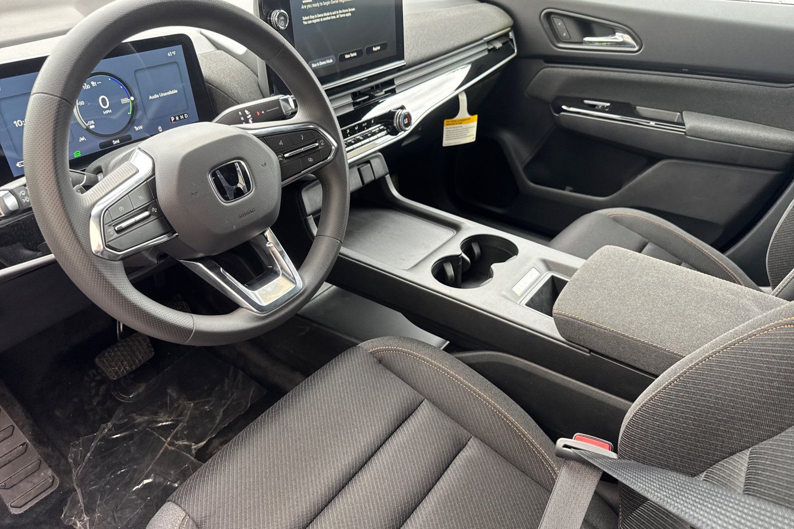 New 2026 Mercury Silver Metallic Honda EX image 9