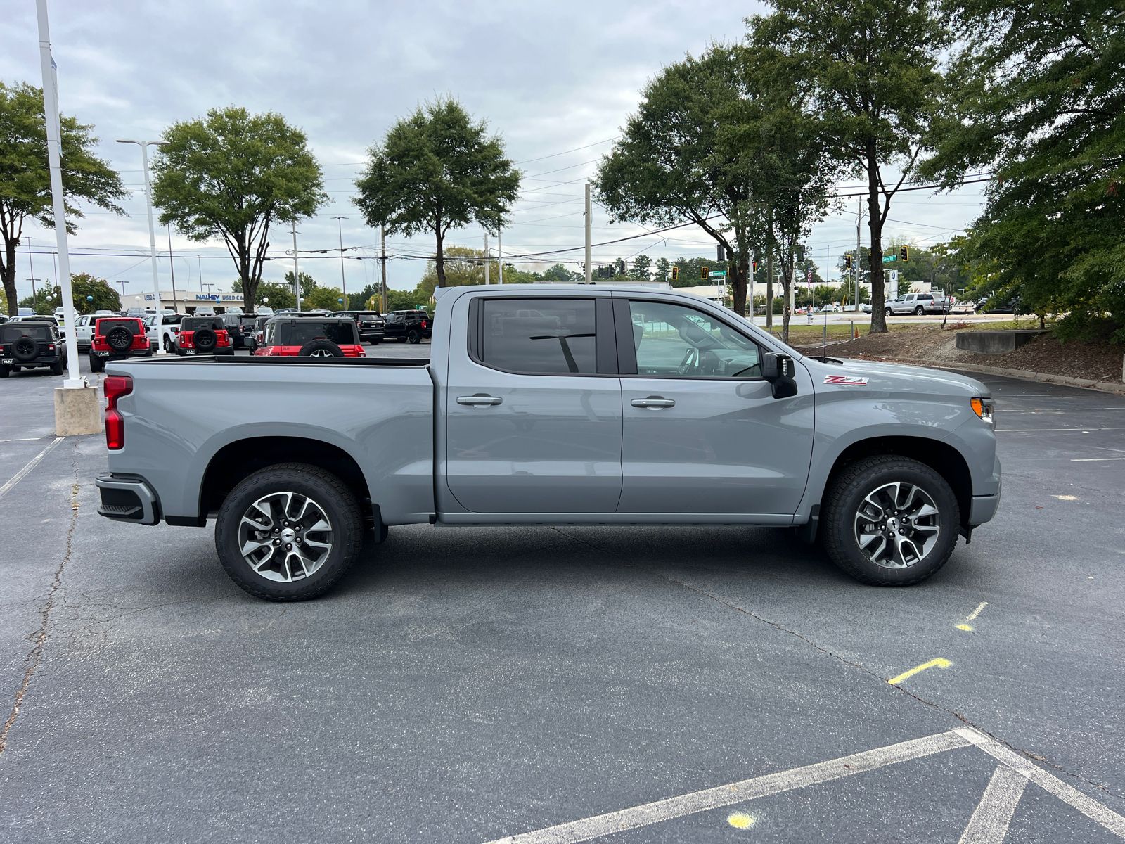 2025 Chevrolet Silverado 1500 RST 4