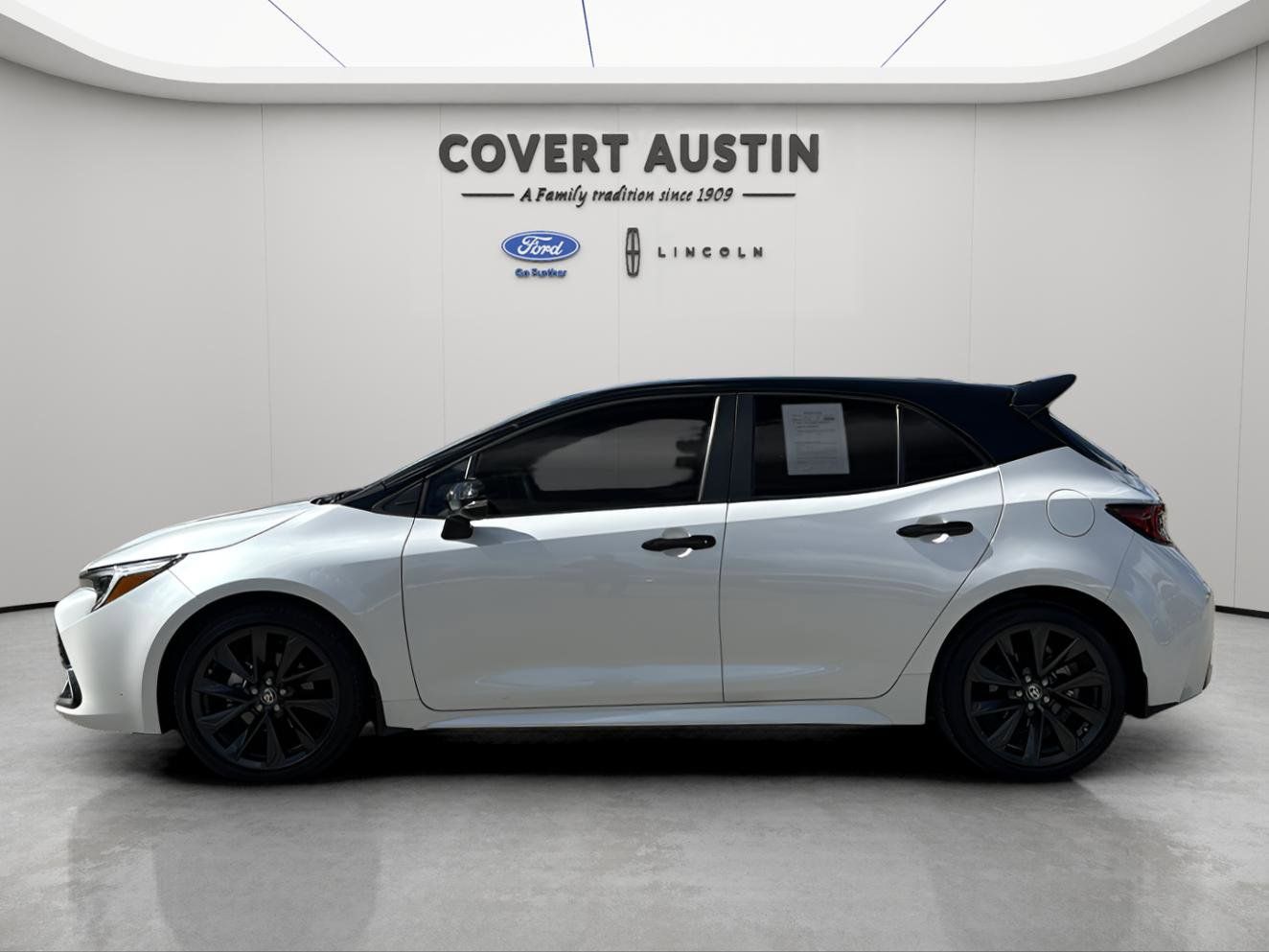 Used Car 2024 Toyota Corolla Hatchback  Xse For Sale Under $30,000 In Austin, Texas