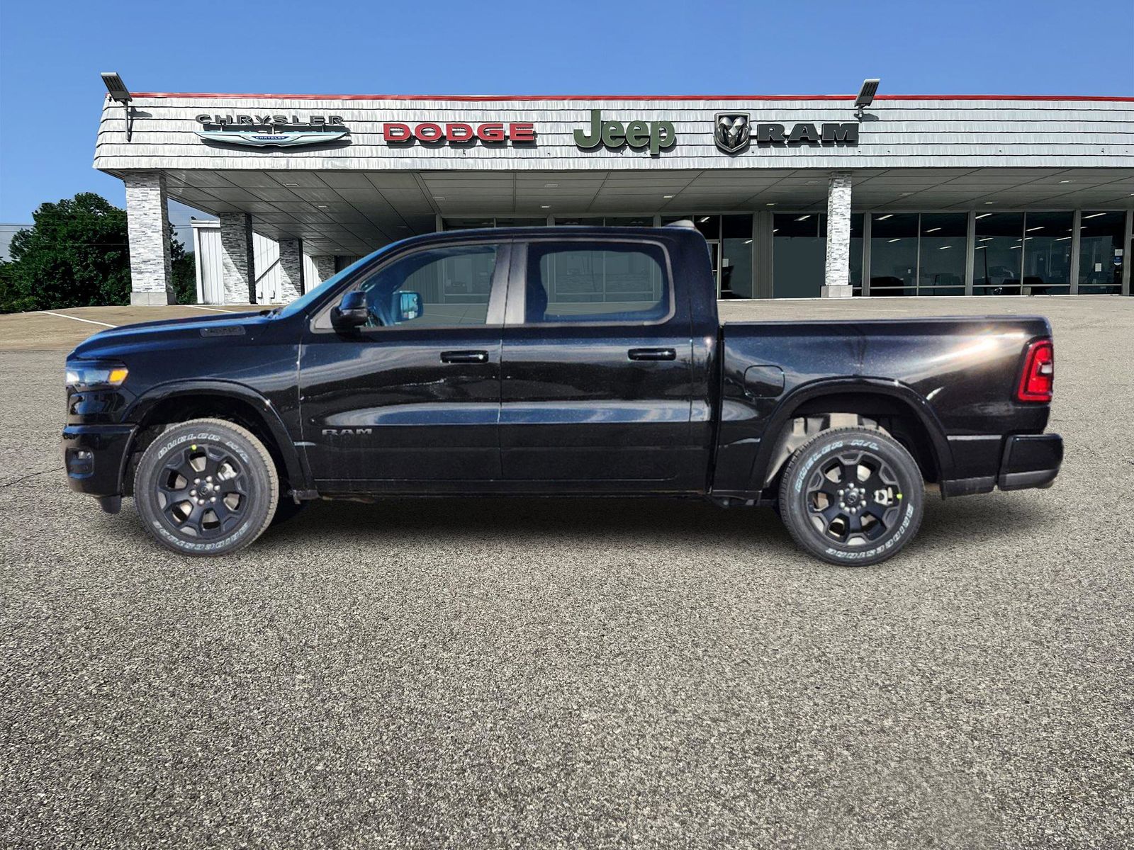 2025 Ram 1500 Big Horn/Lone Star 3