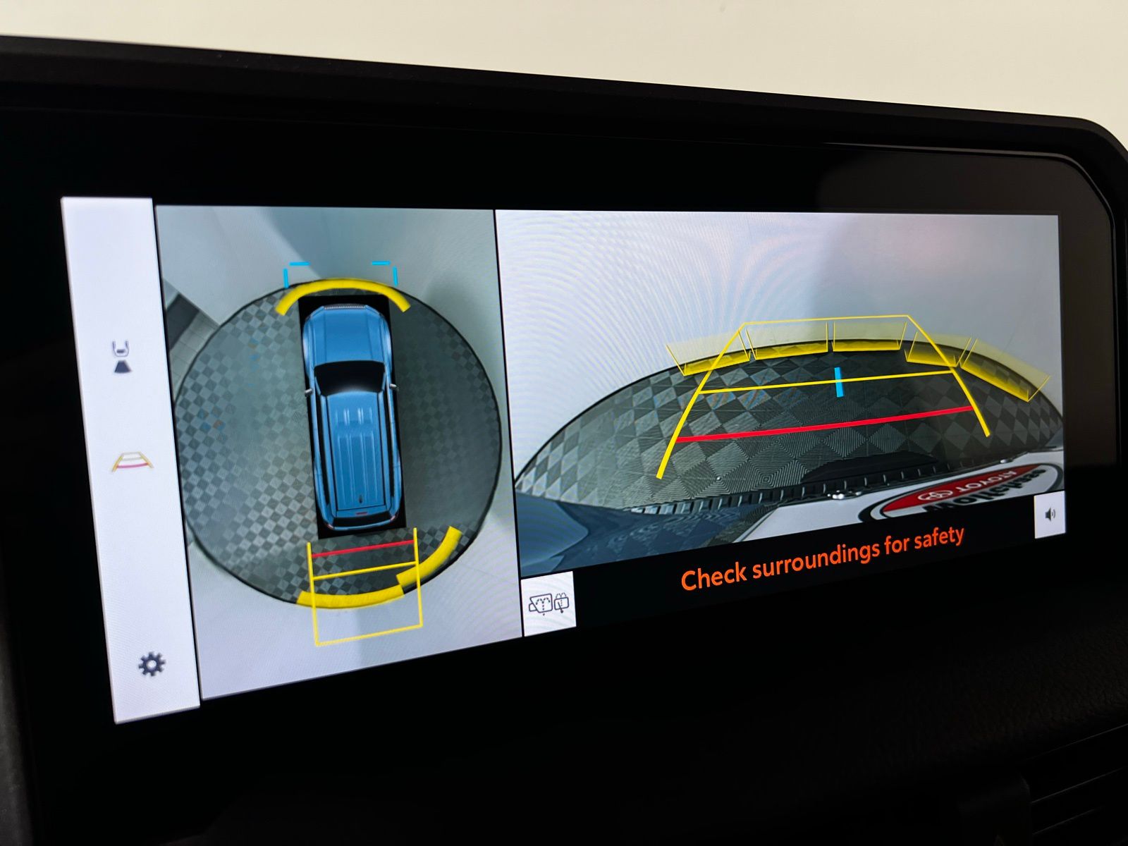 Thumbnail: 2026 Toyota Land Cruiser - 15