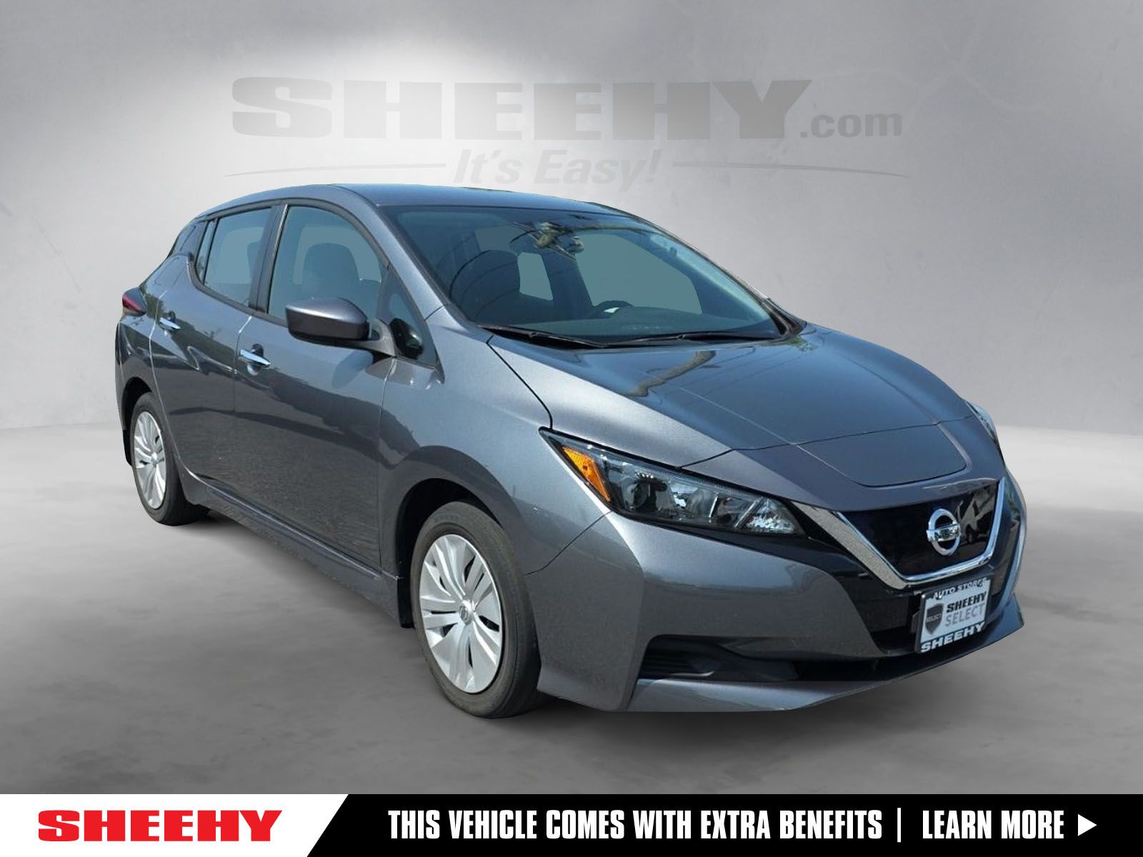 2022 Nissan LEAF S FWD