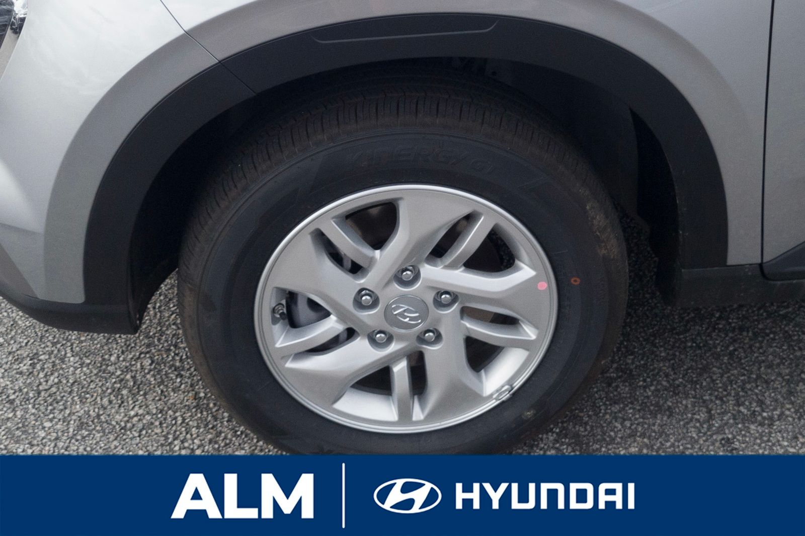 2025 Hyundai Venue SE photo 7