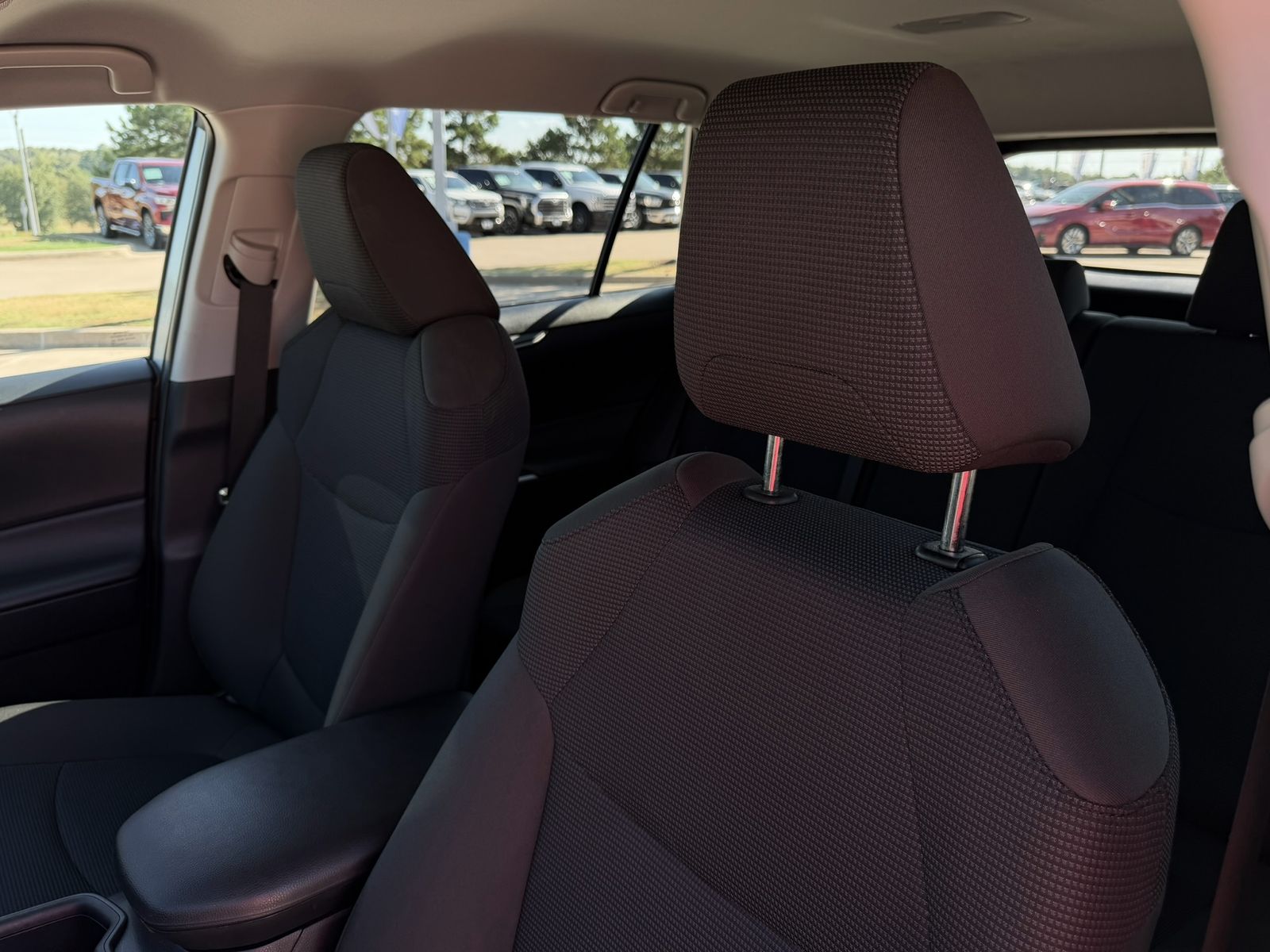 Used 2025 Silver Sky Metallic Toyota LE image 13