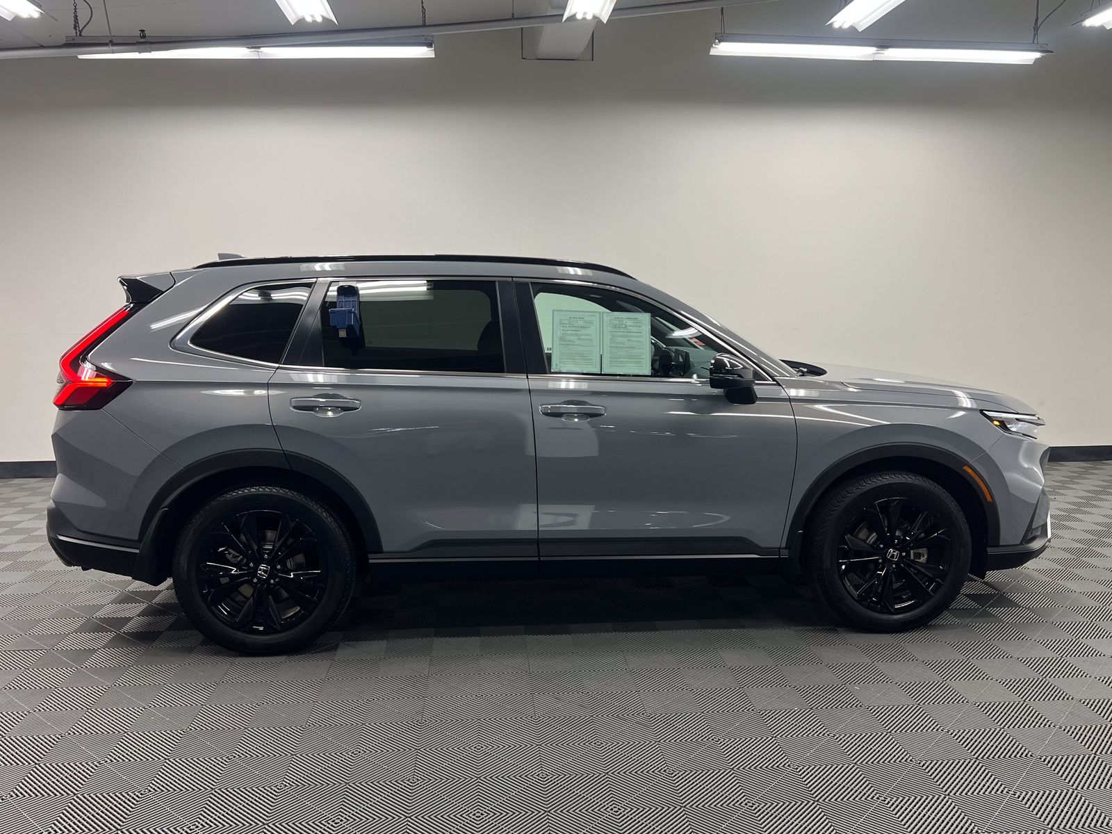 used 2025 Honda CR-V Hybrid car, priced at $37,288