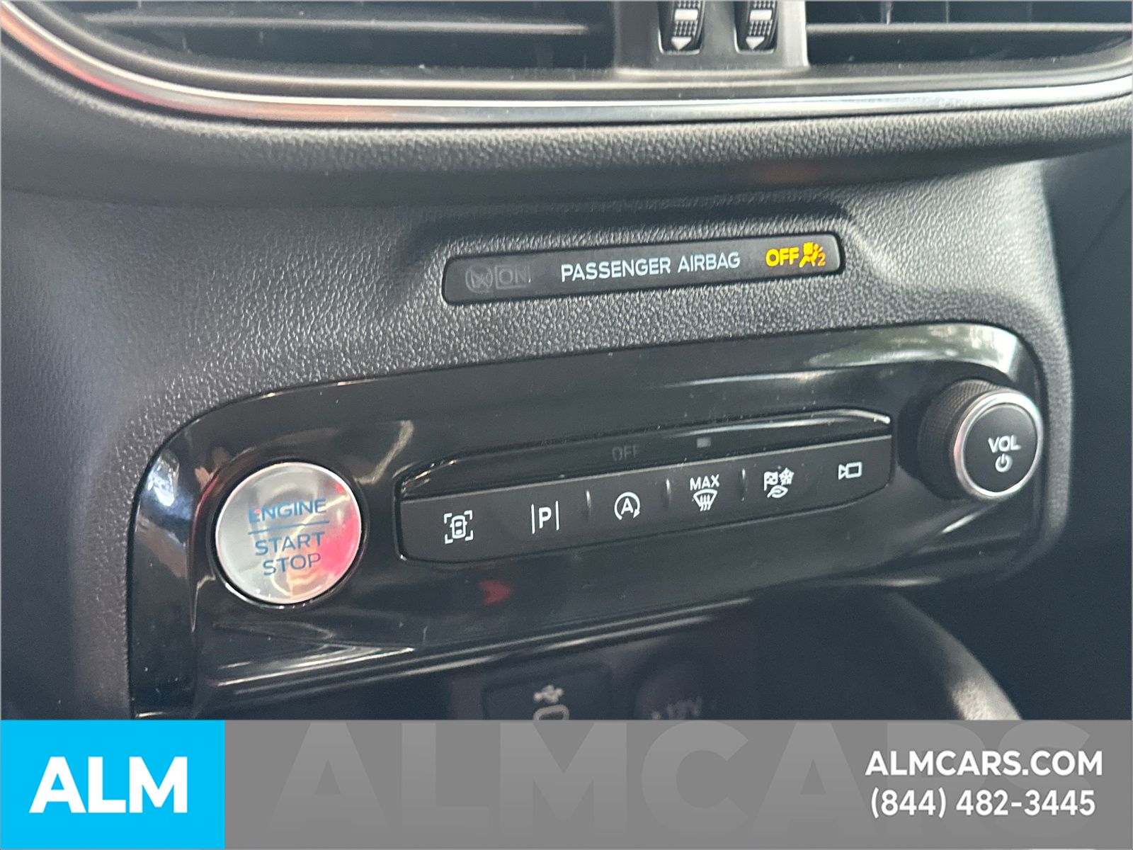 Used 2024 Agate Black Metallic Ford Platinum image 34