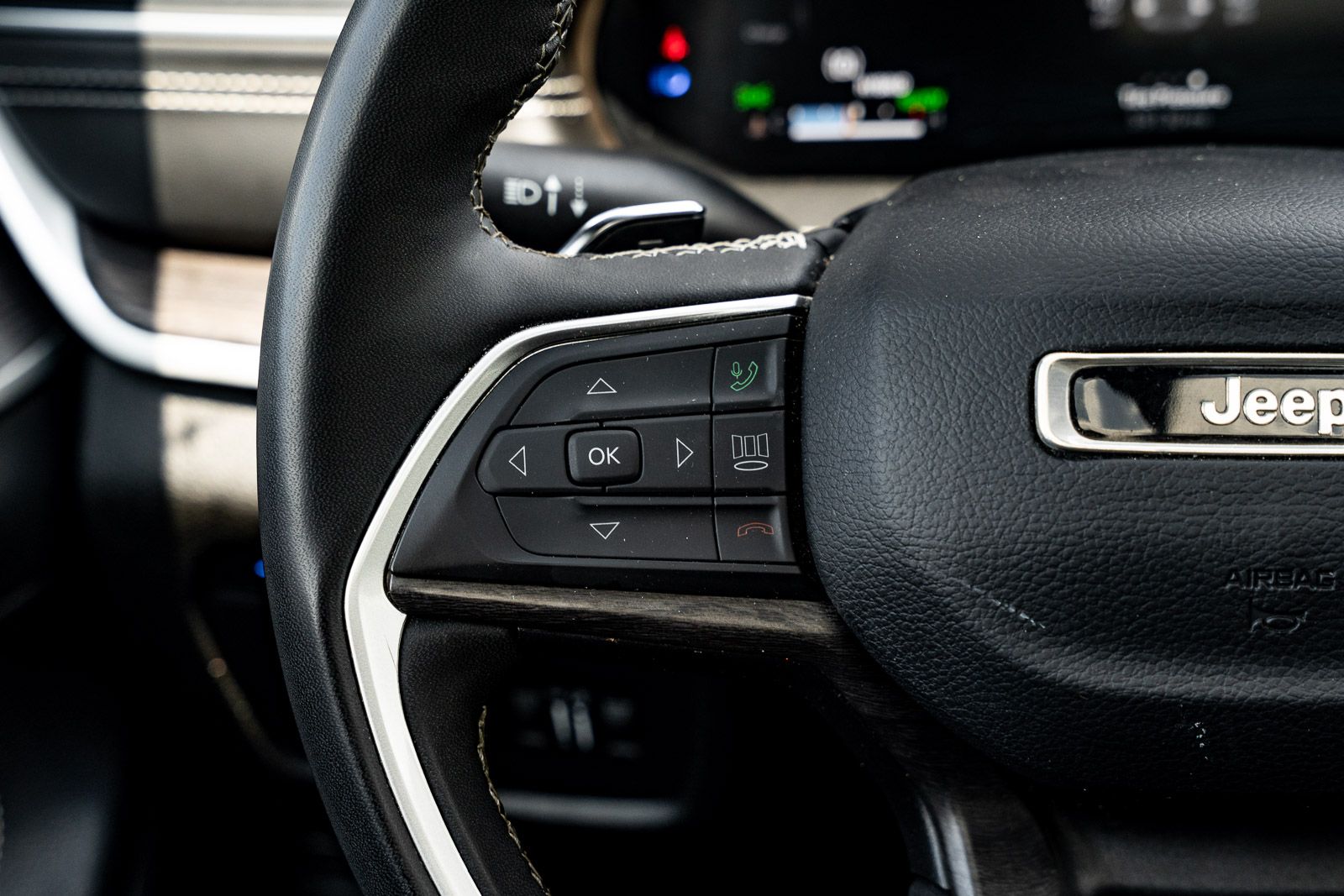 Used 2024 Jeep Grand Cherokee SUV