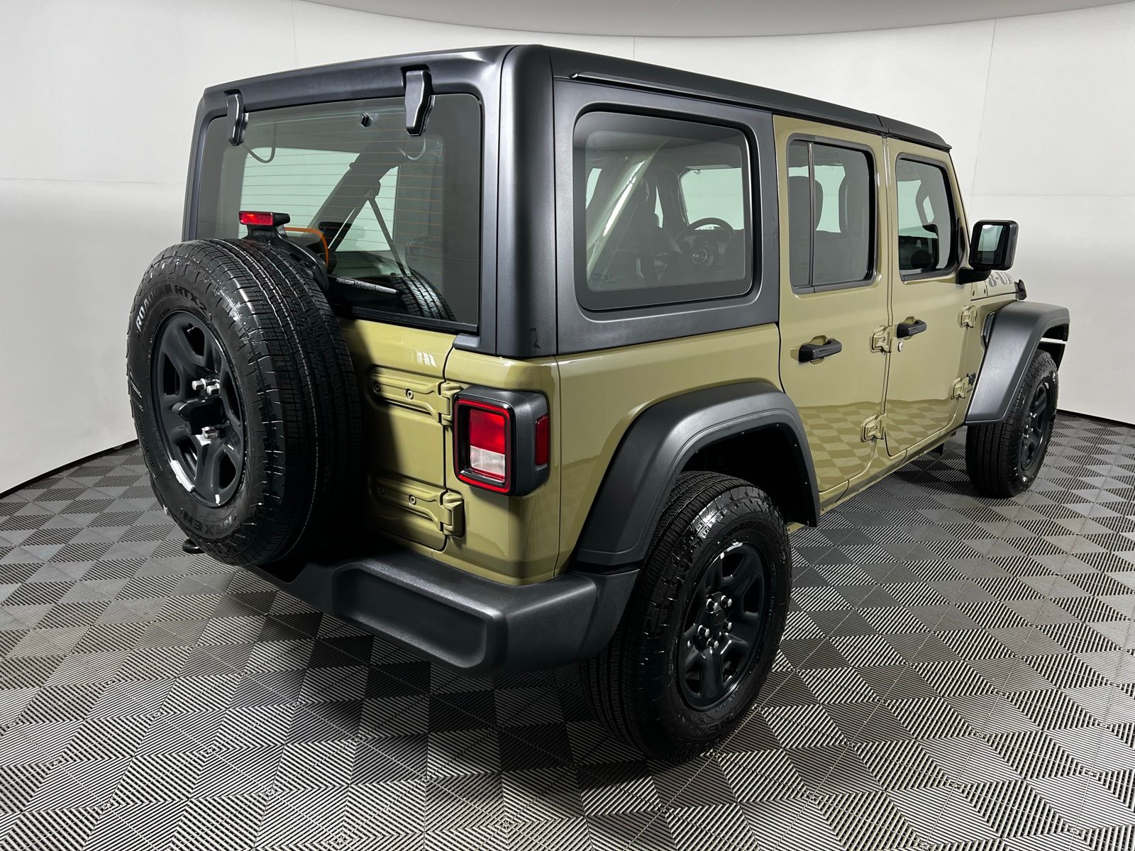 Thumbnail: 2025 Jeep Wrangler - 5
